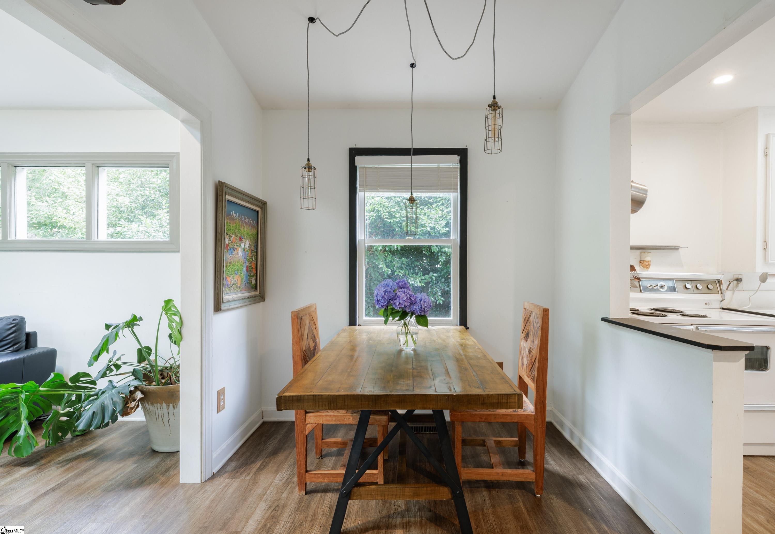 property viewer photo 9