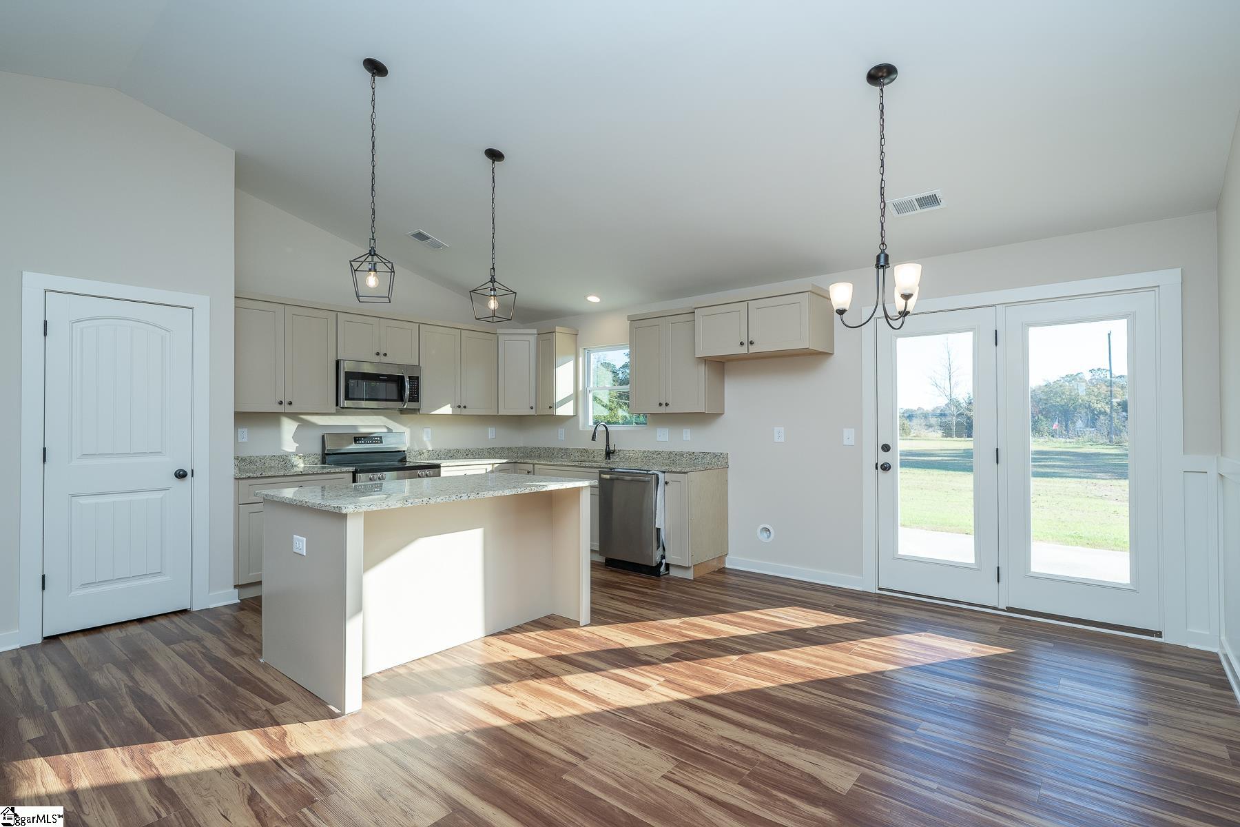 property viewer photo 8