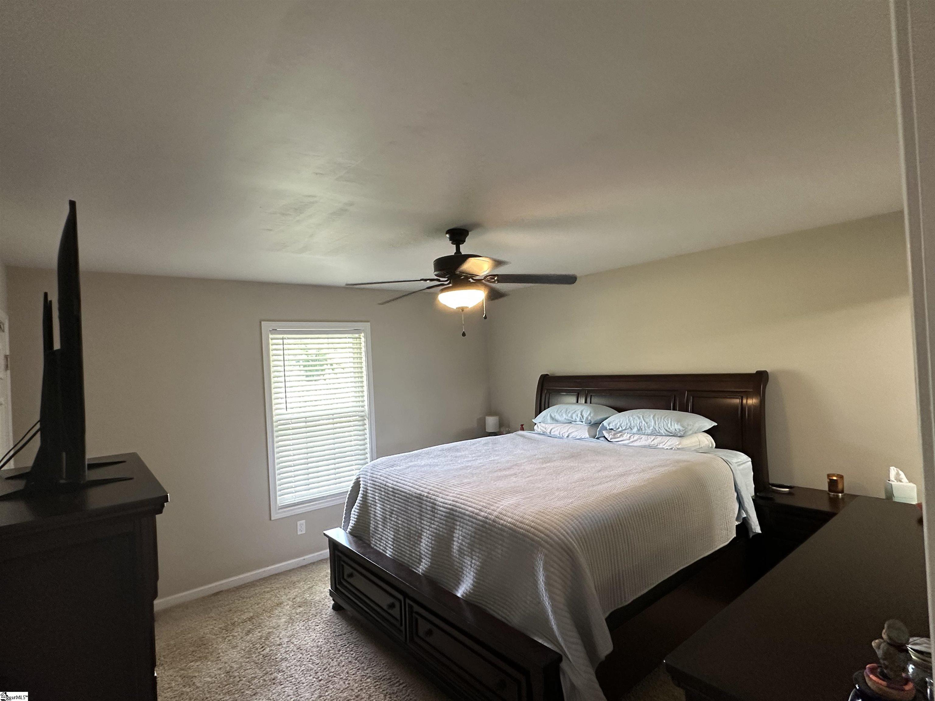 property viewer photo 4