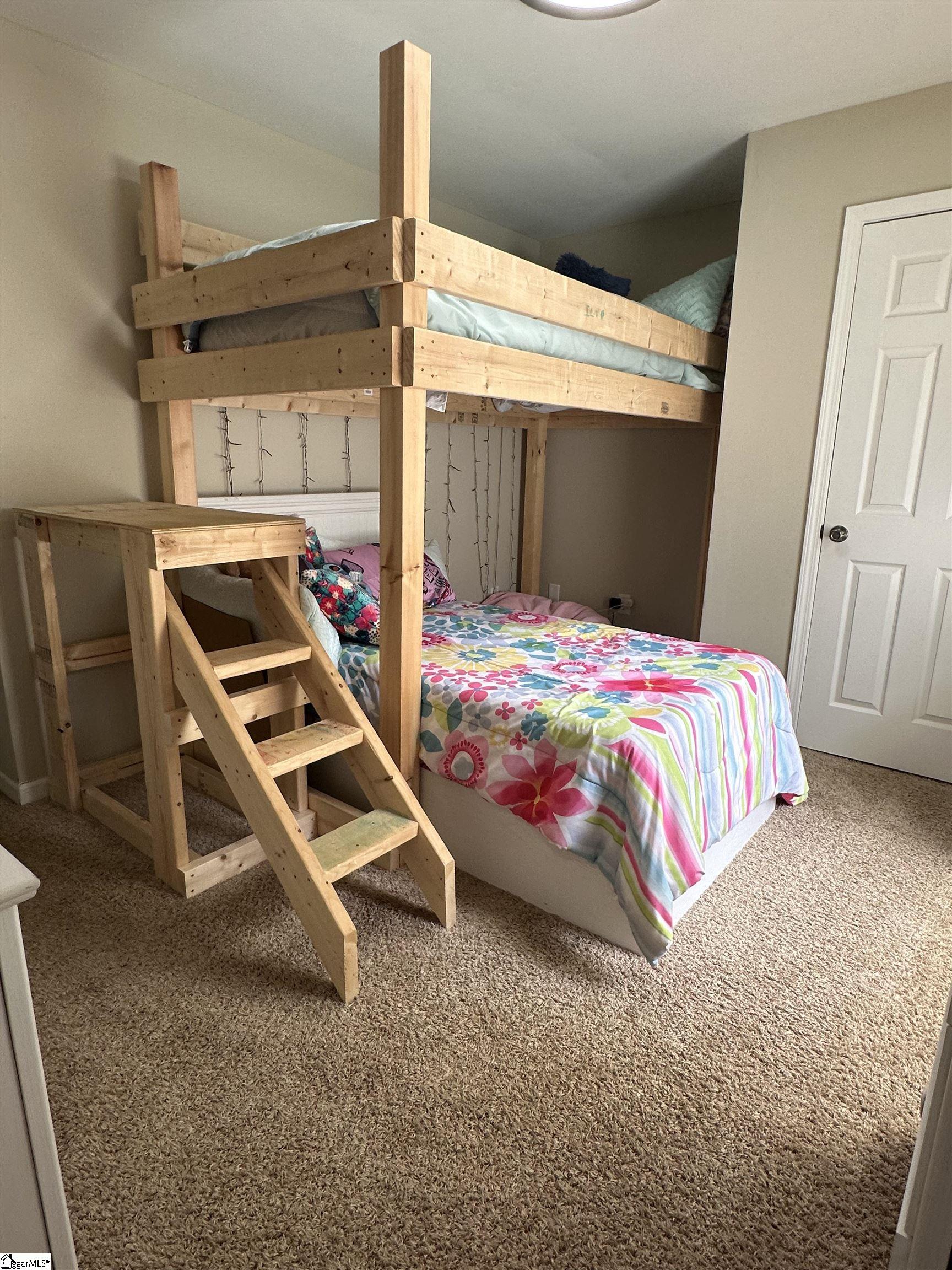 property viewer photo 7