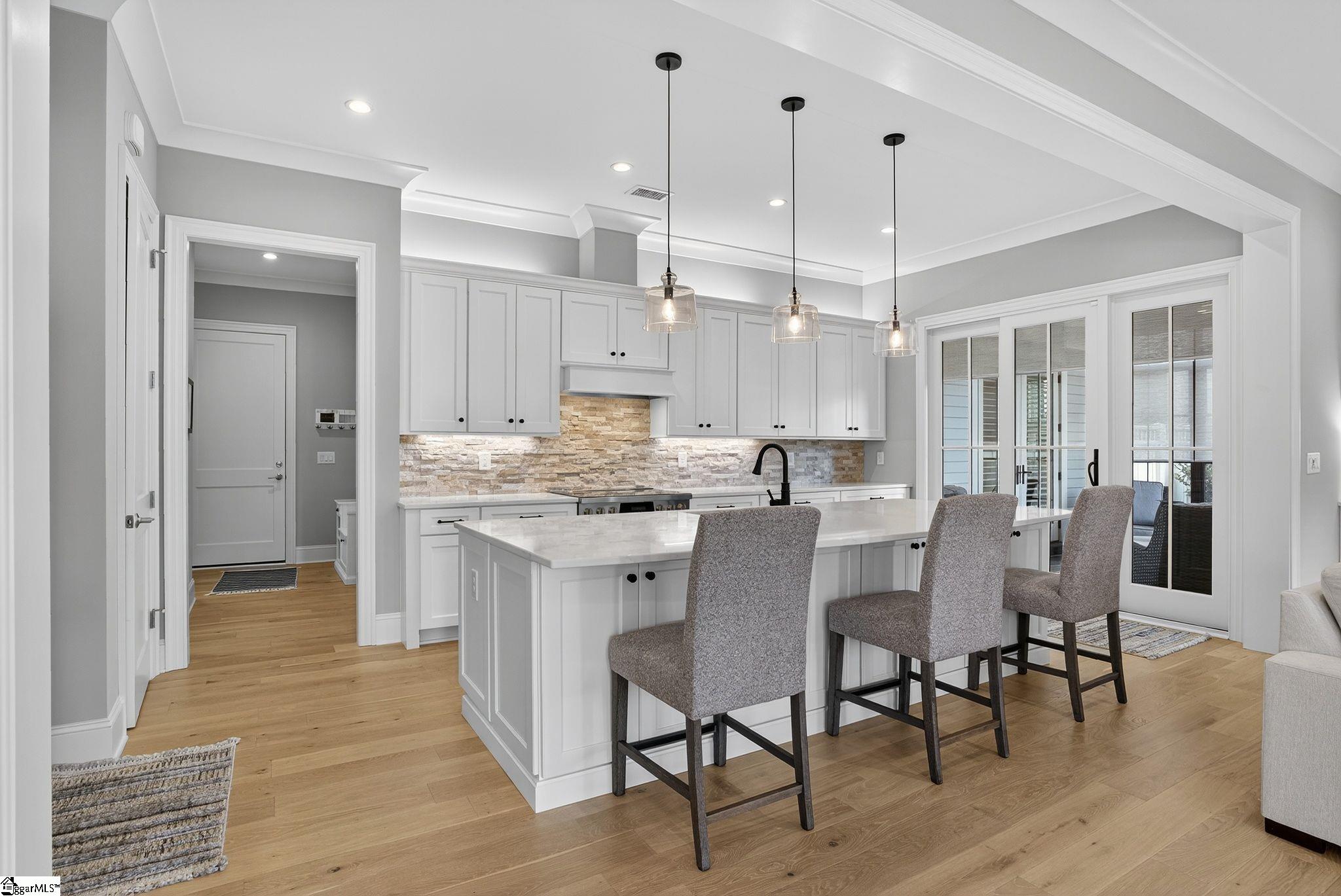 property viewer photo 18