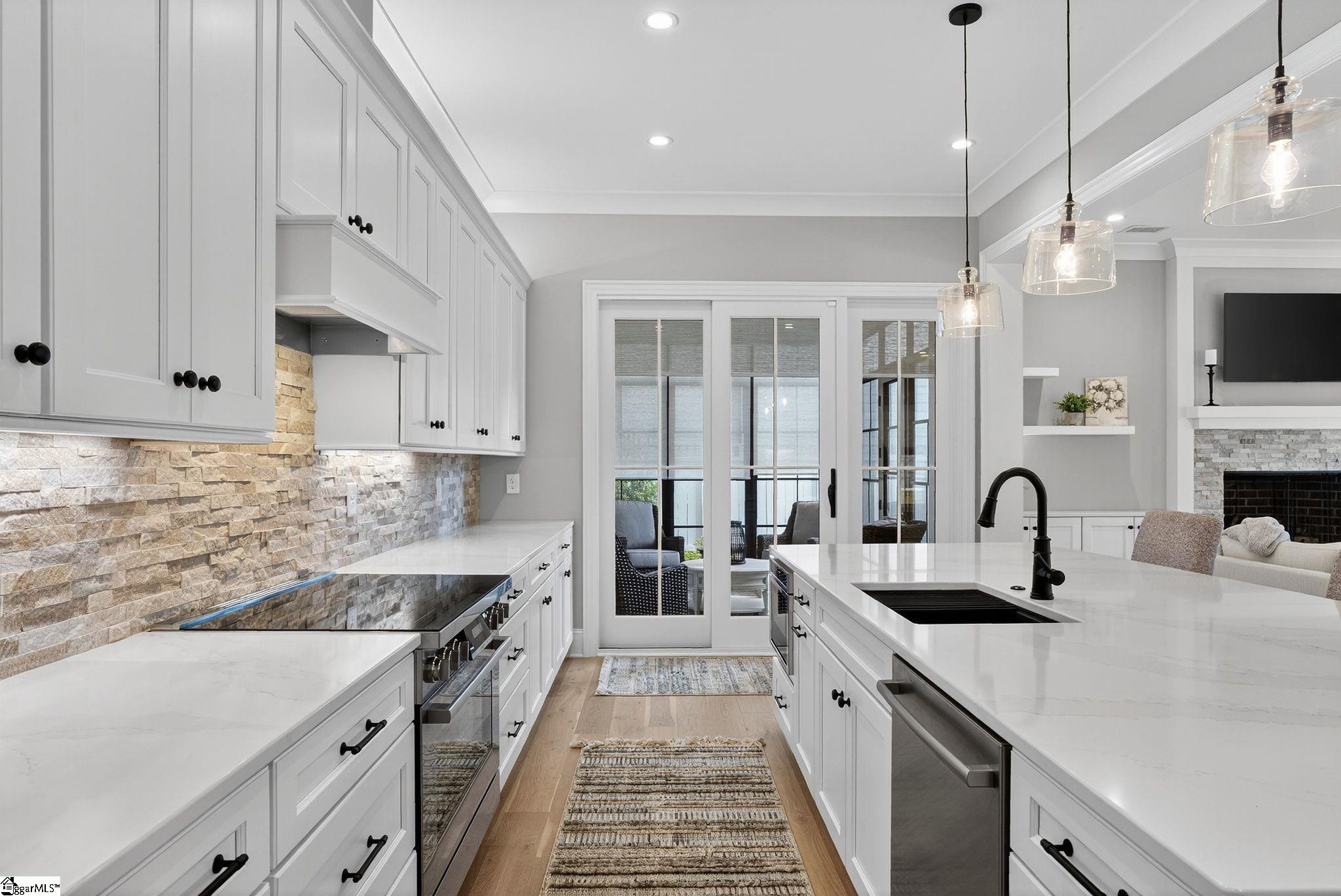 property viewer photo 19