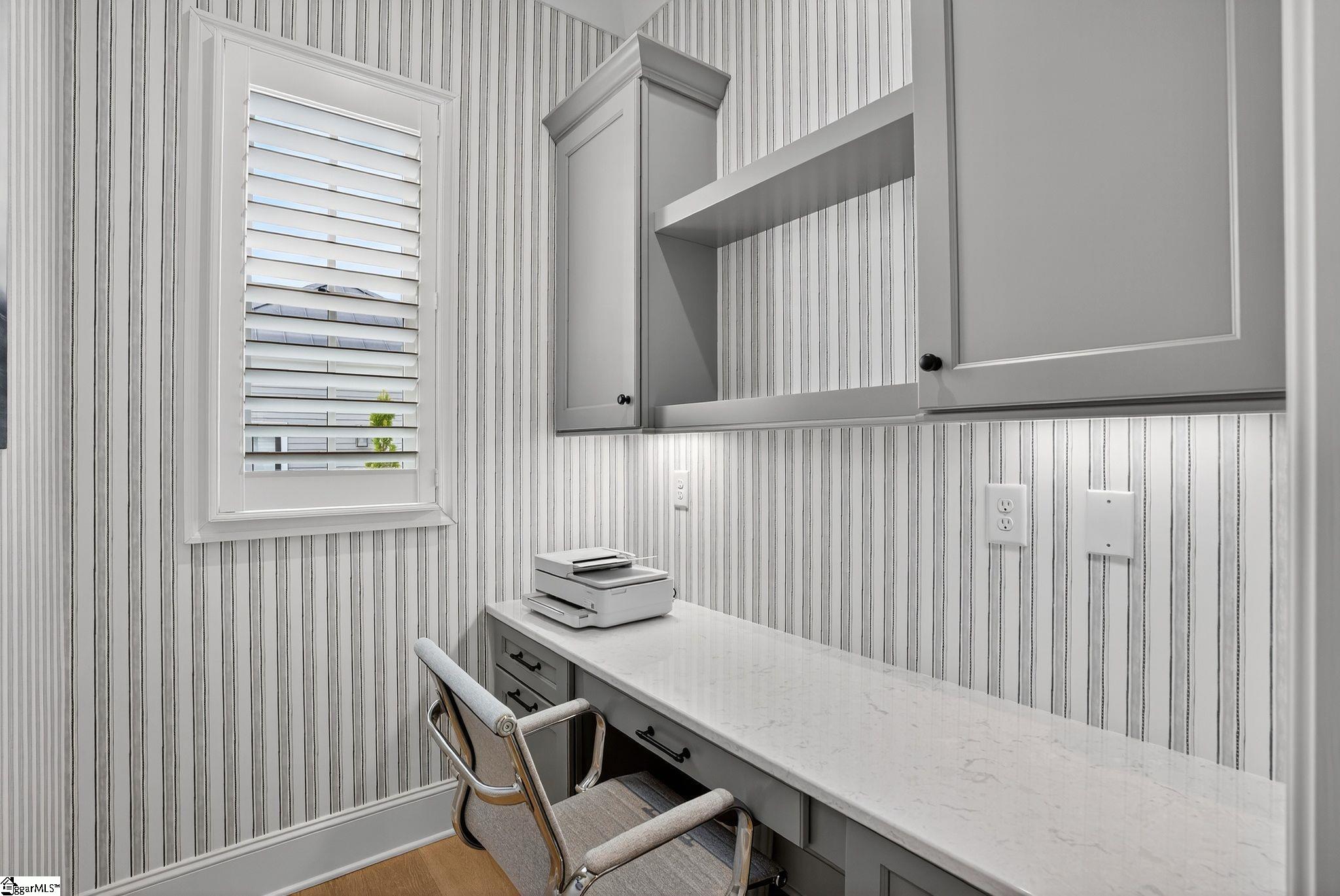 property viewer photo 23