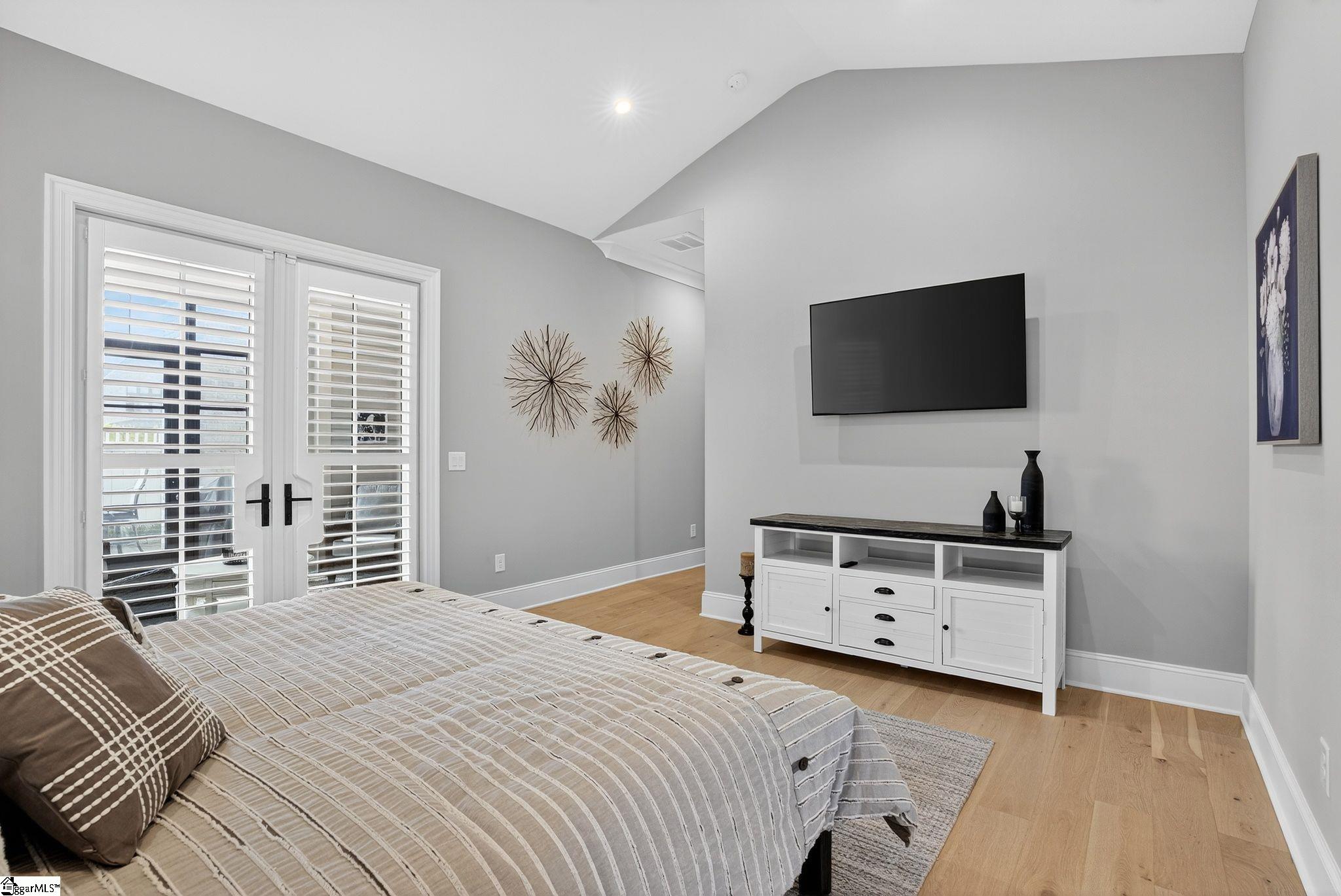 property viewer photo 30
