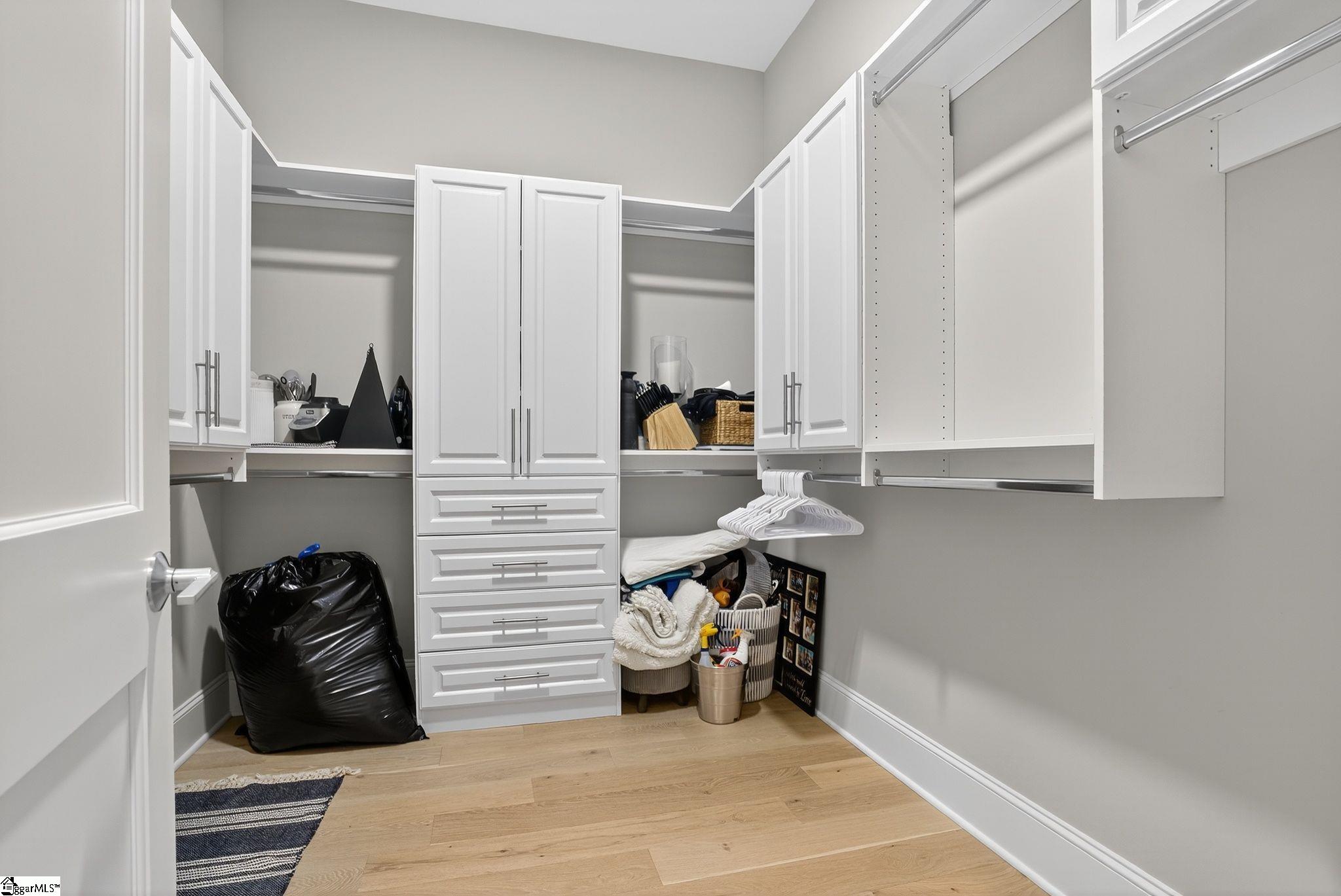 property viewer photo 34
