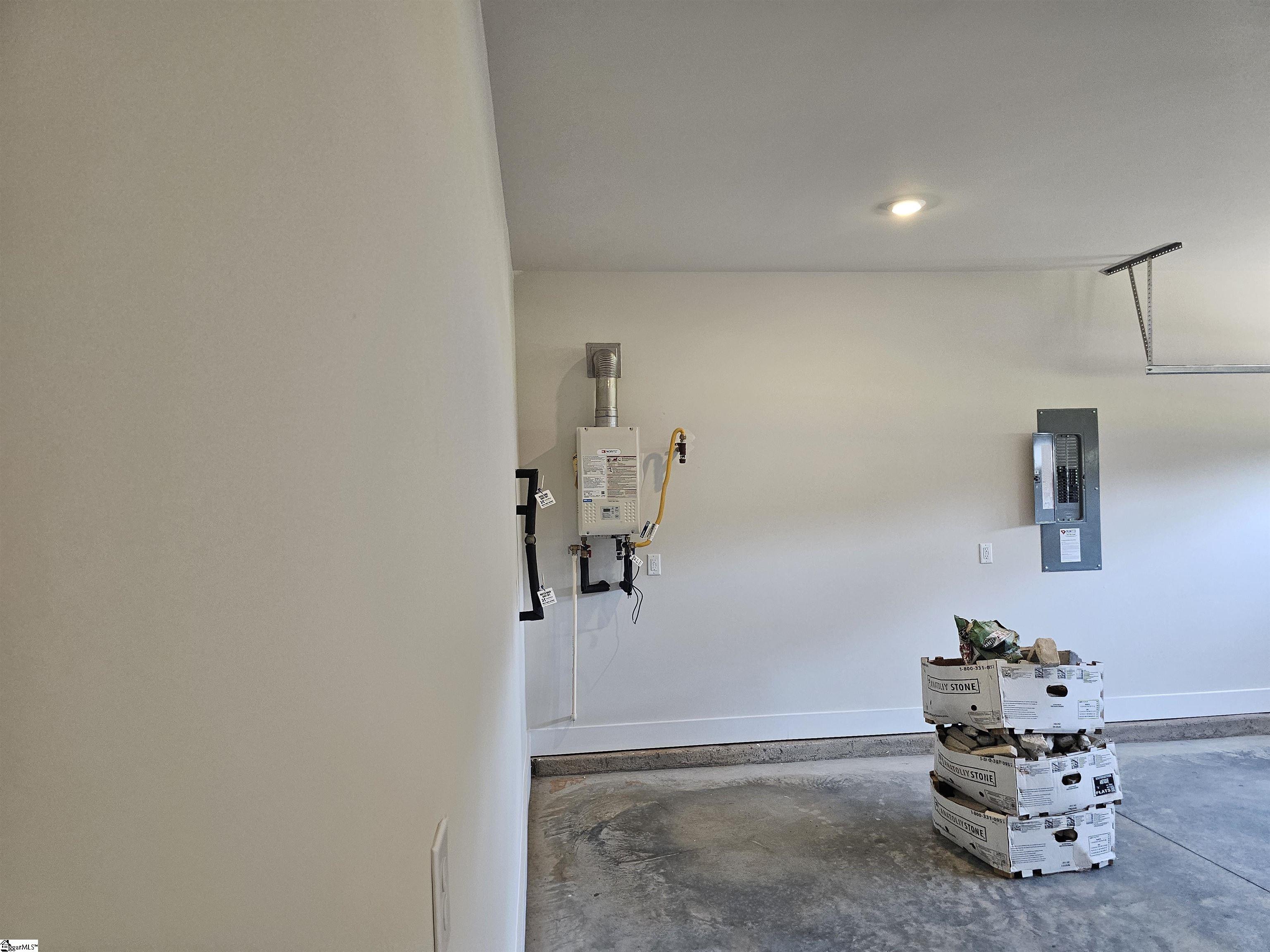 property viewer photo 18
