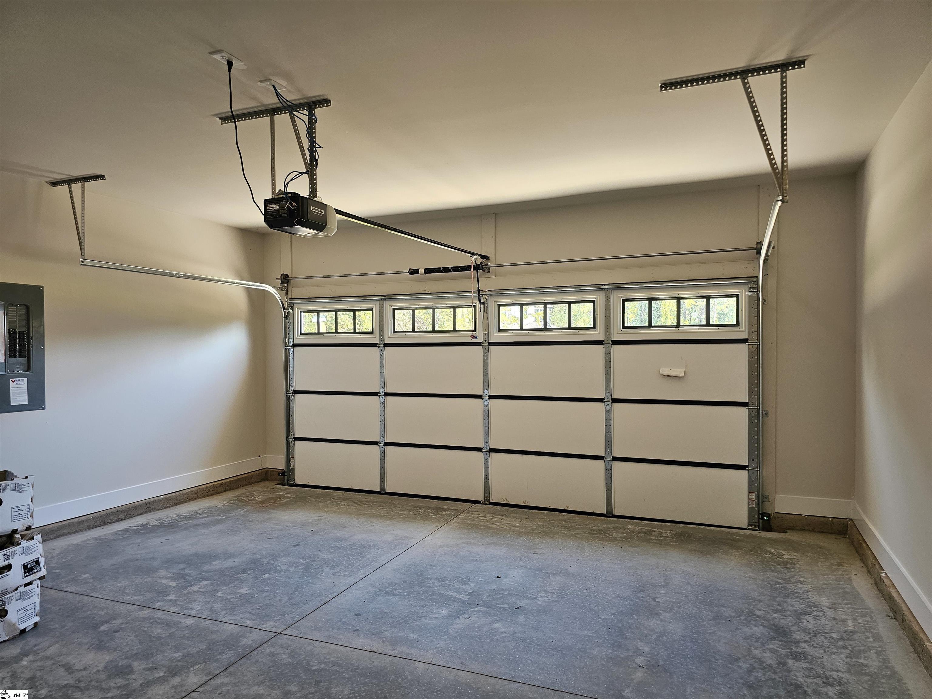 property viewer photo 19