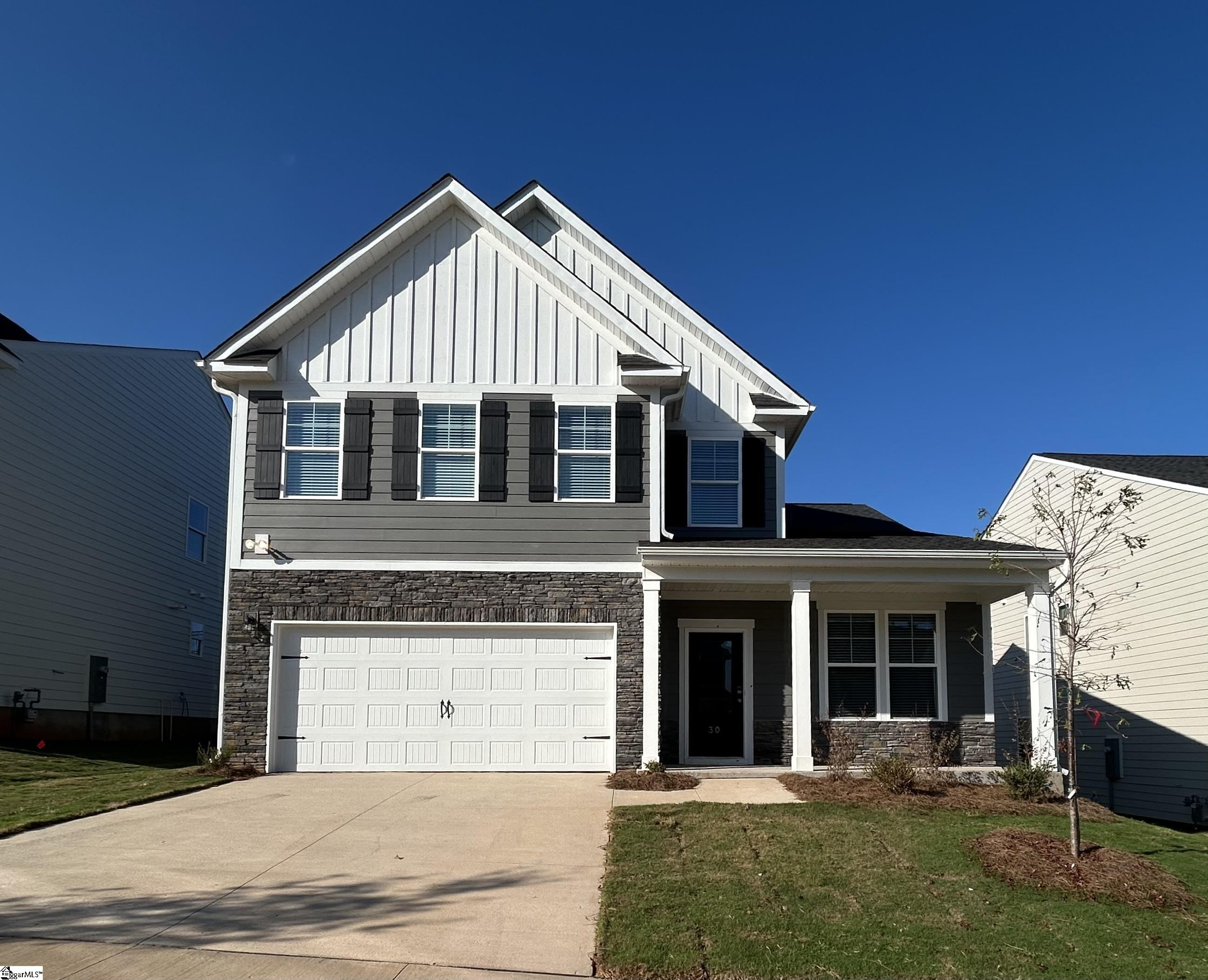 main property photo 0