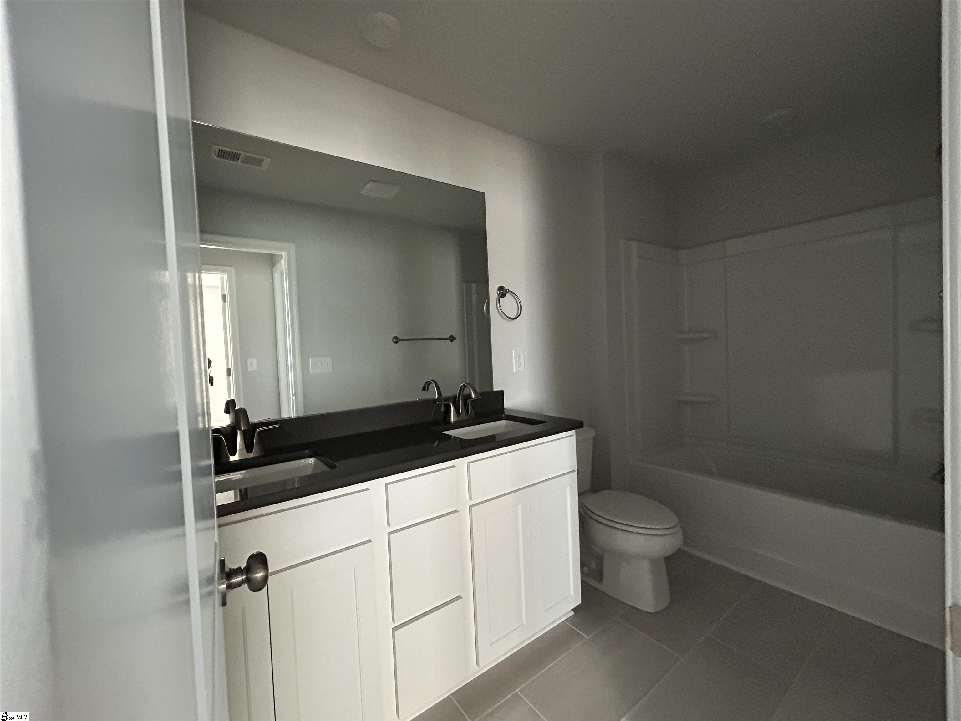 property viewer photo 10