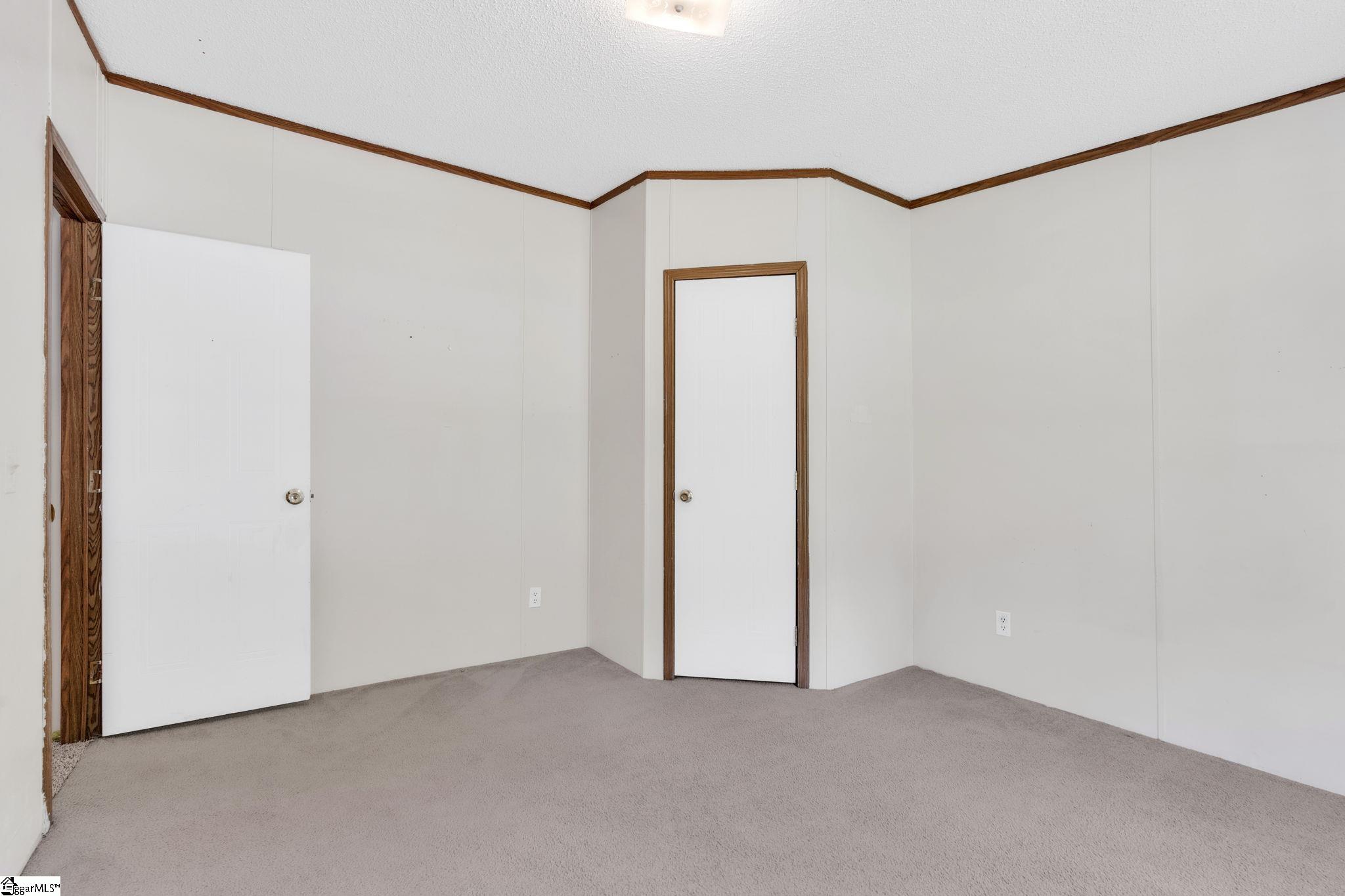 property viewer photo 21