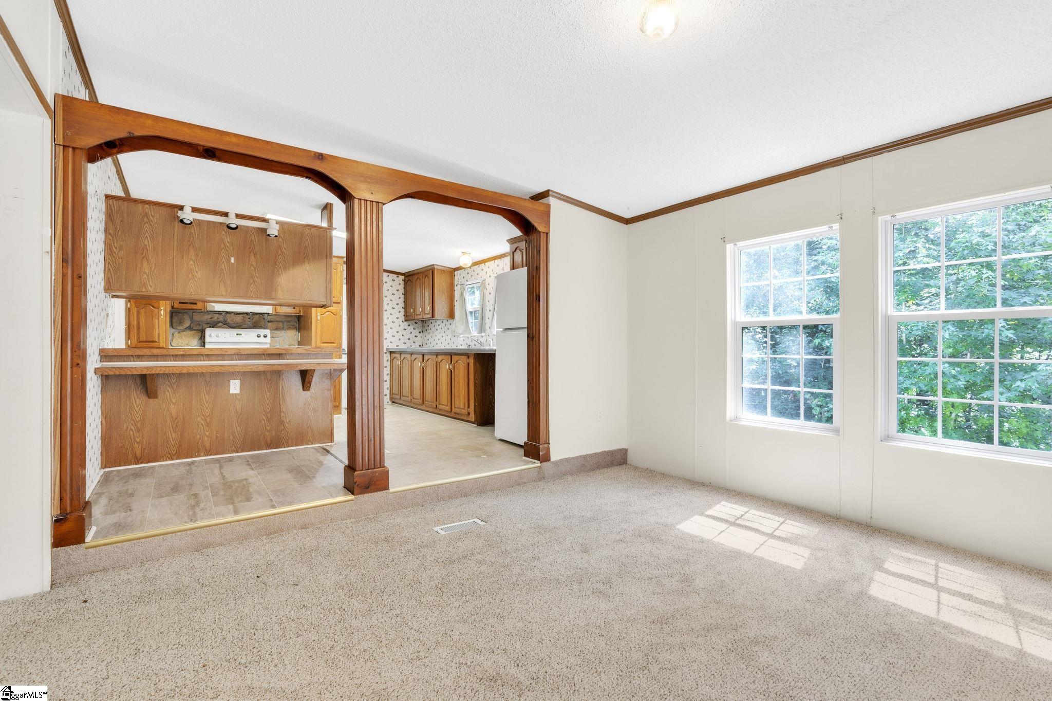property viewer photo 3