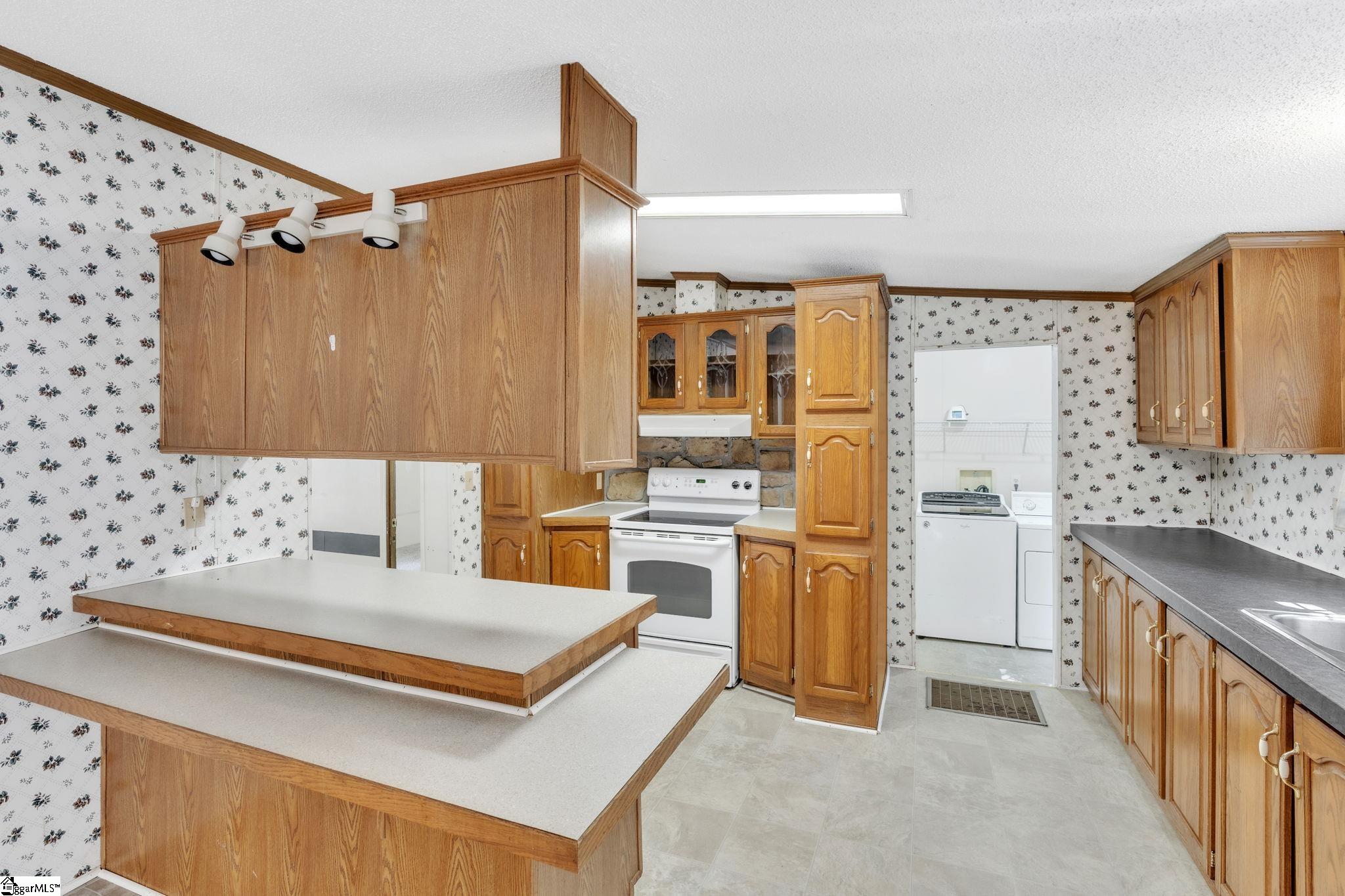 property viewer photo 6