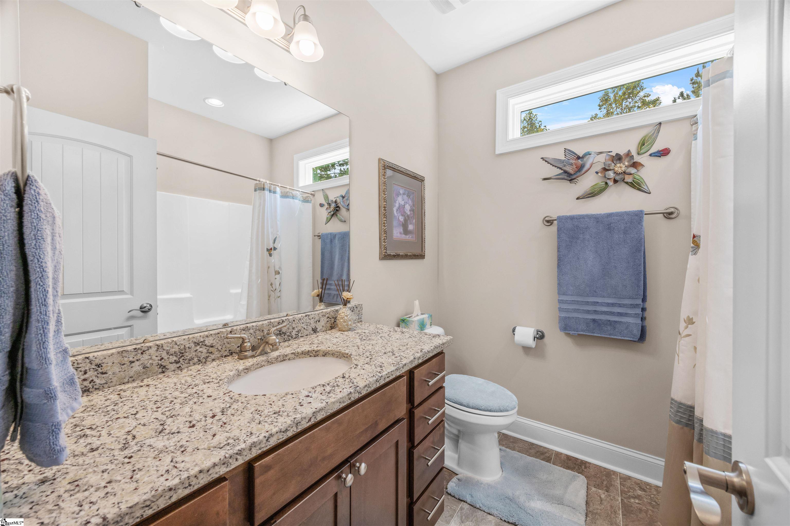 property viewer photo 11