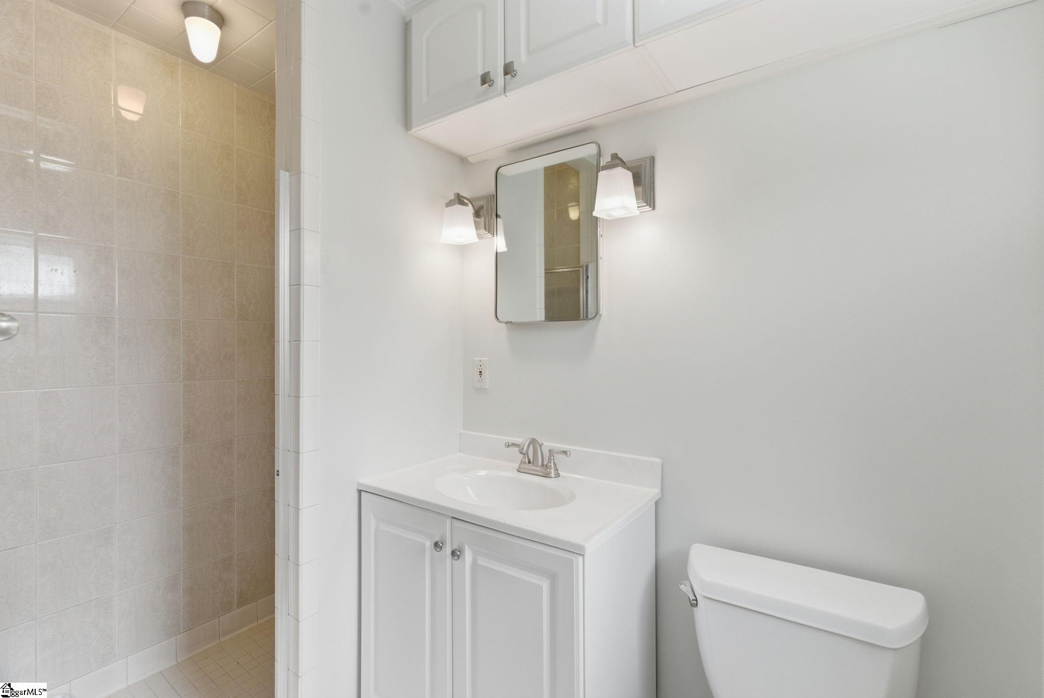 property viewer photo 20