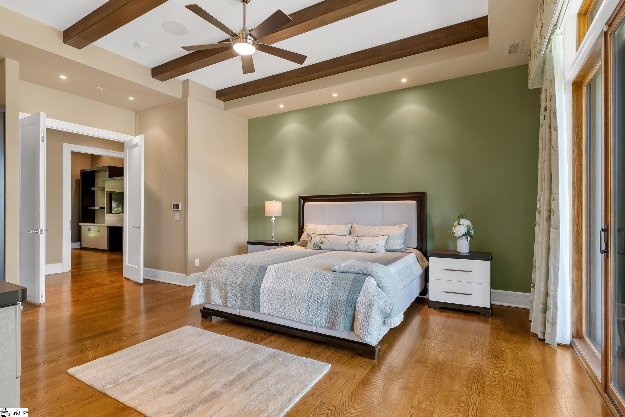 property viewer photo 18