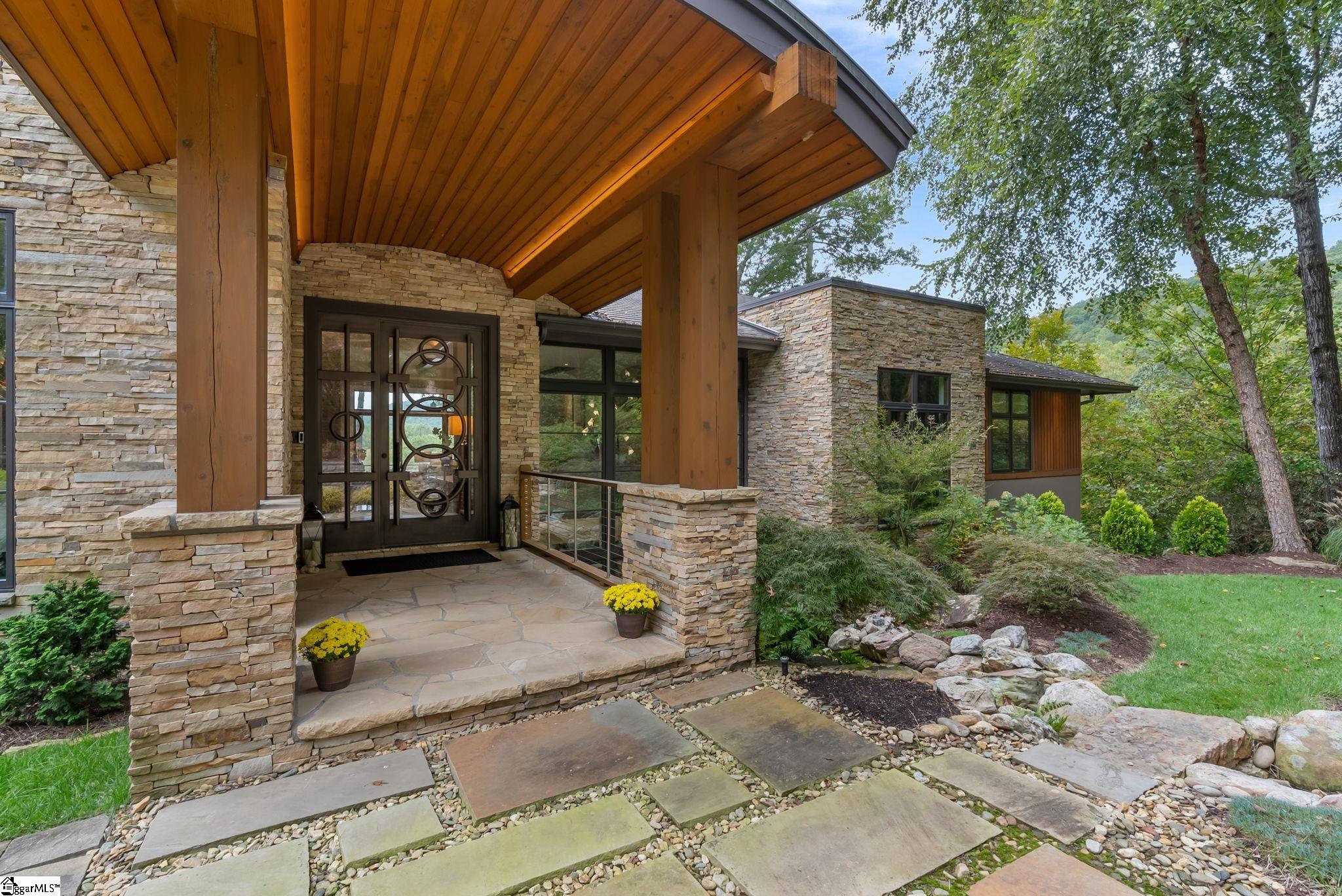 property viewer photo 2