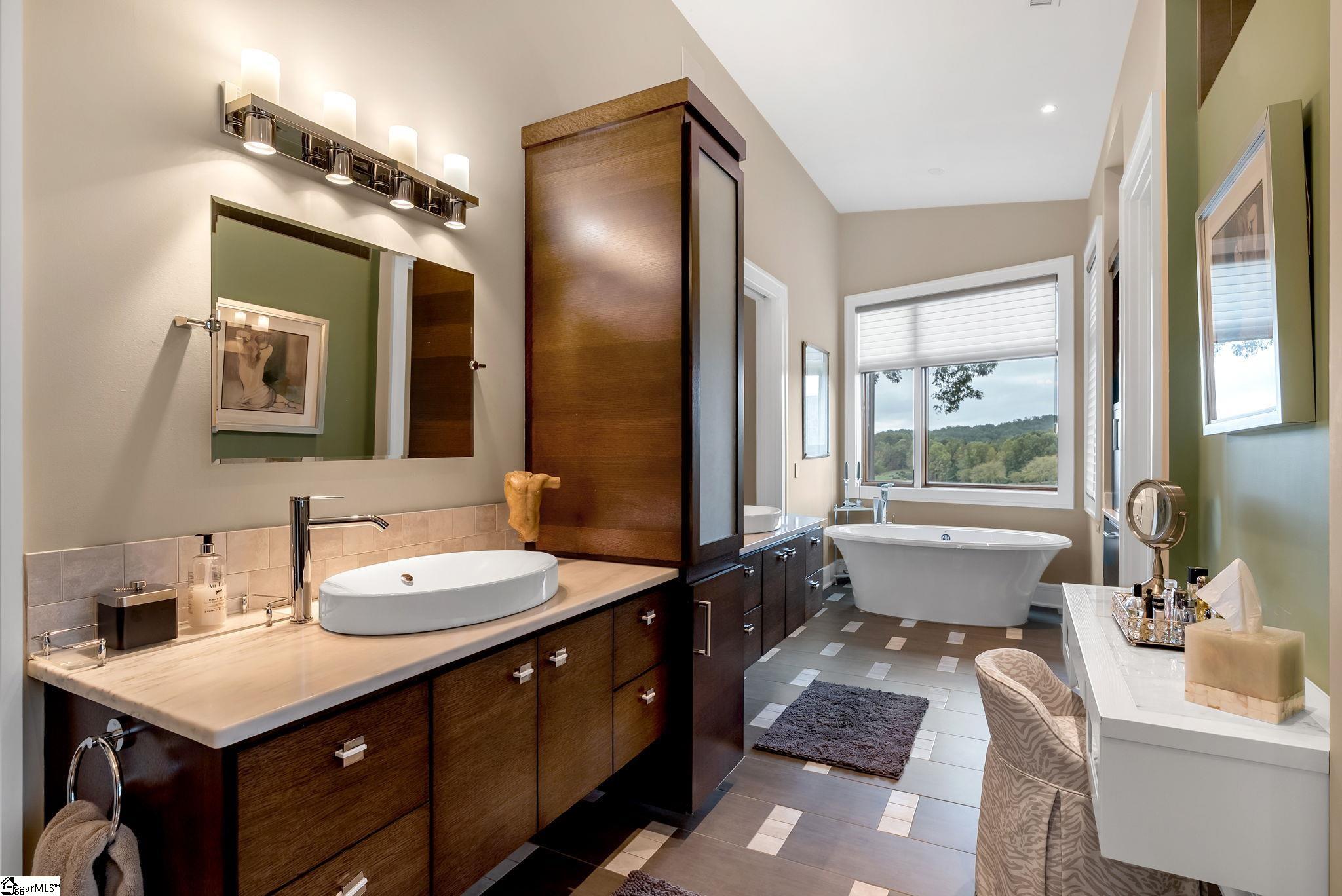 property viewer photo 22