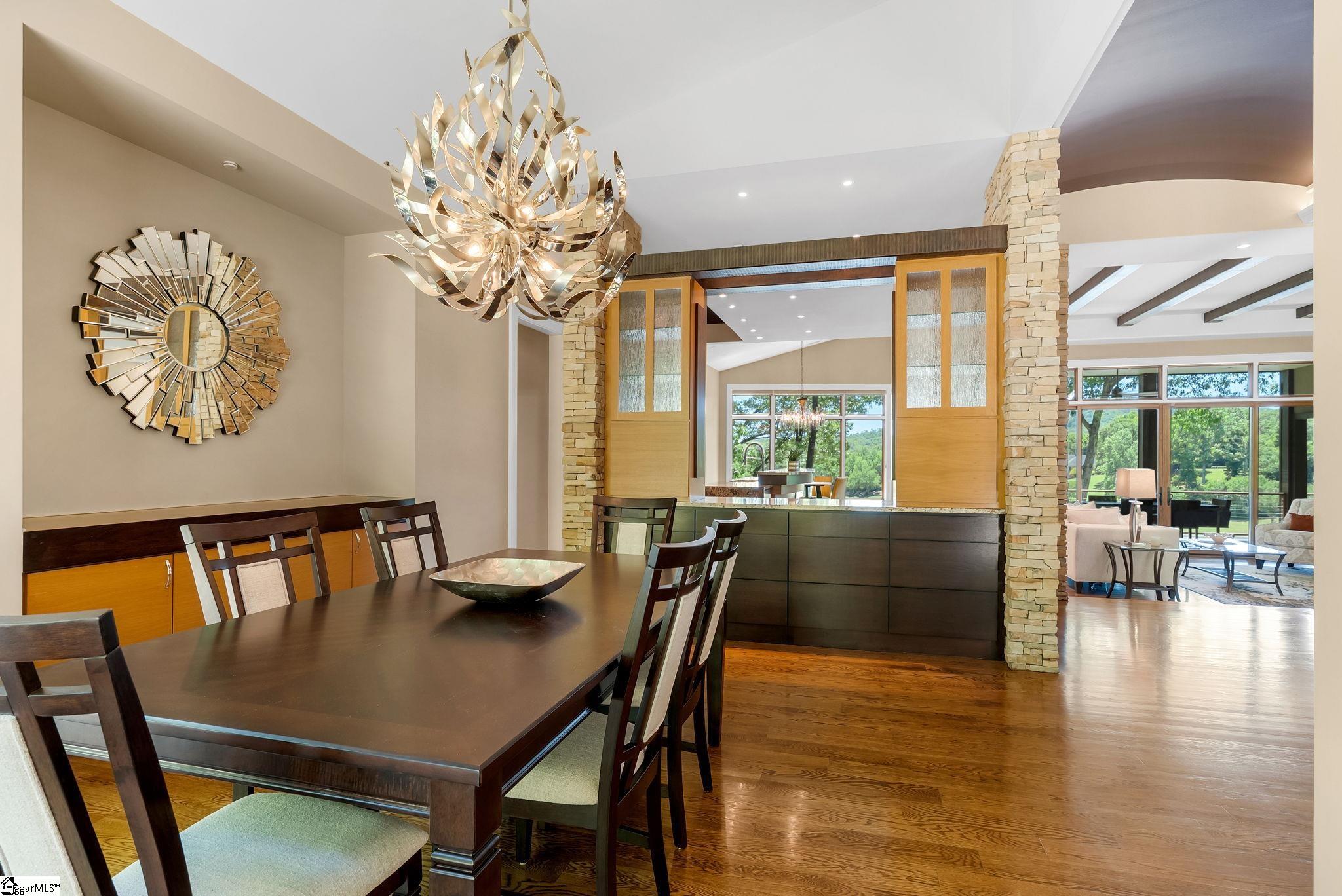 property viewer photo 7