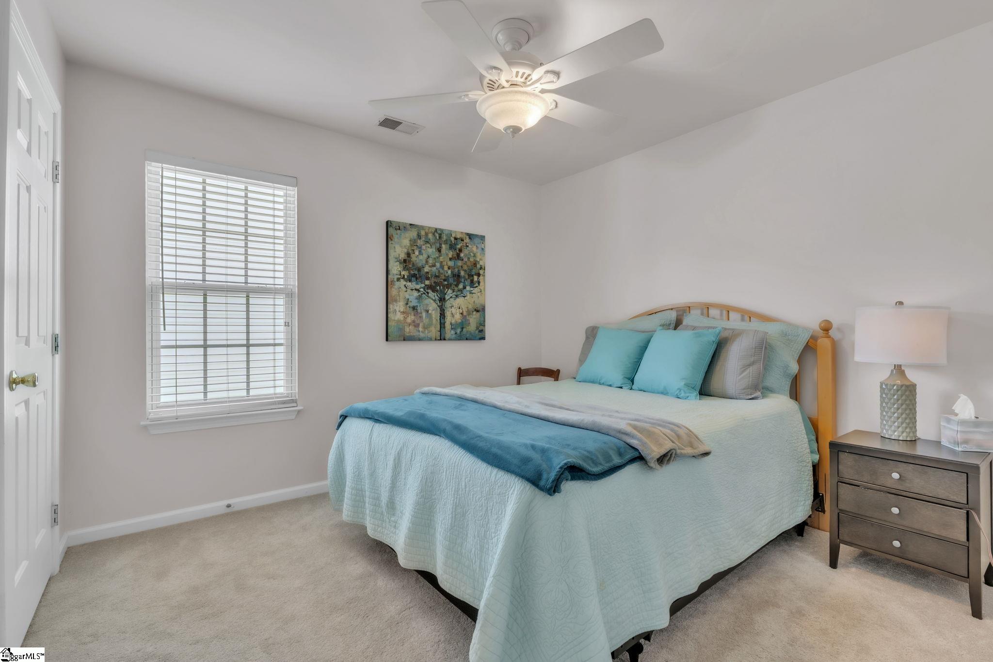 property viewer photo 27