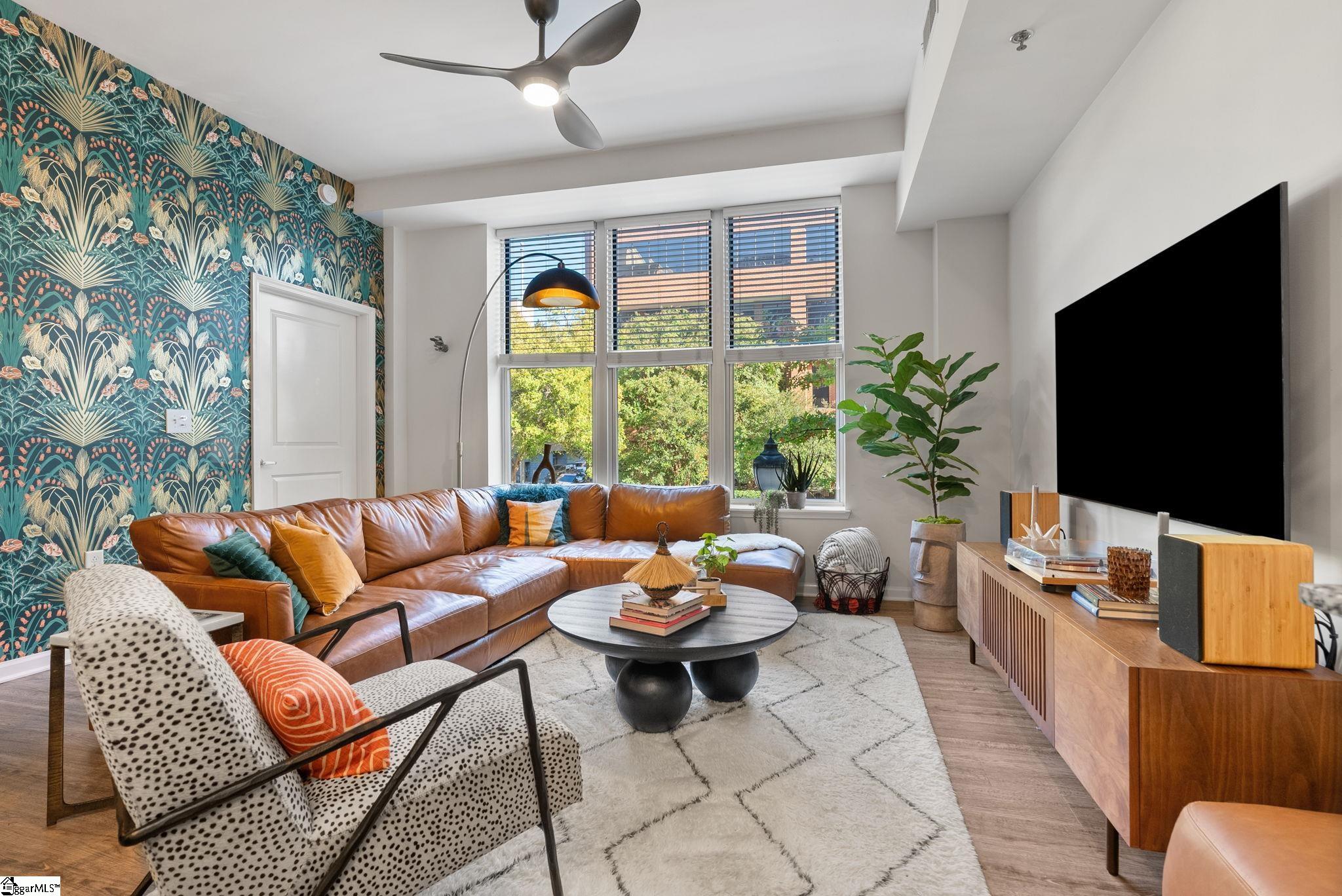 property viewer photo 18