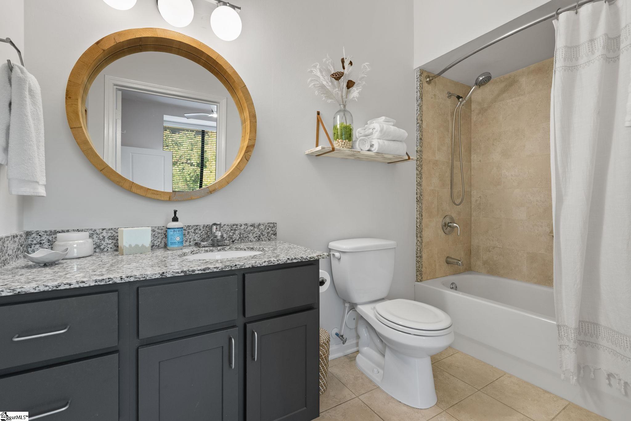 property viewer photo 21