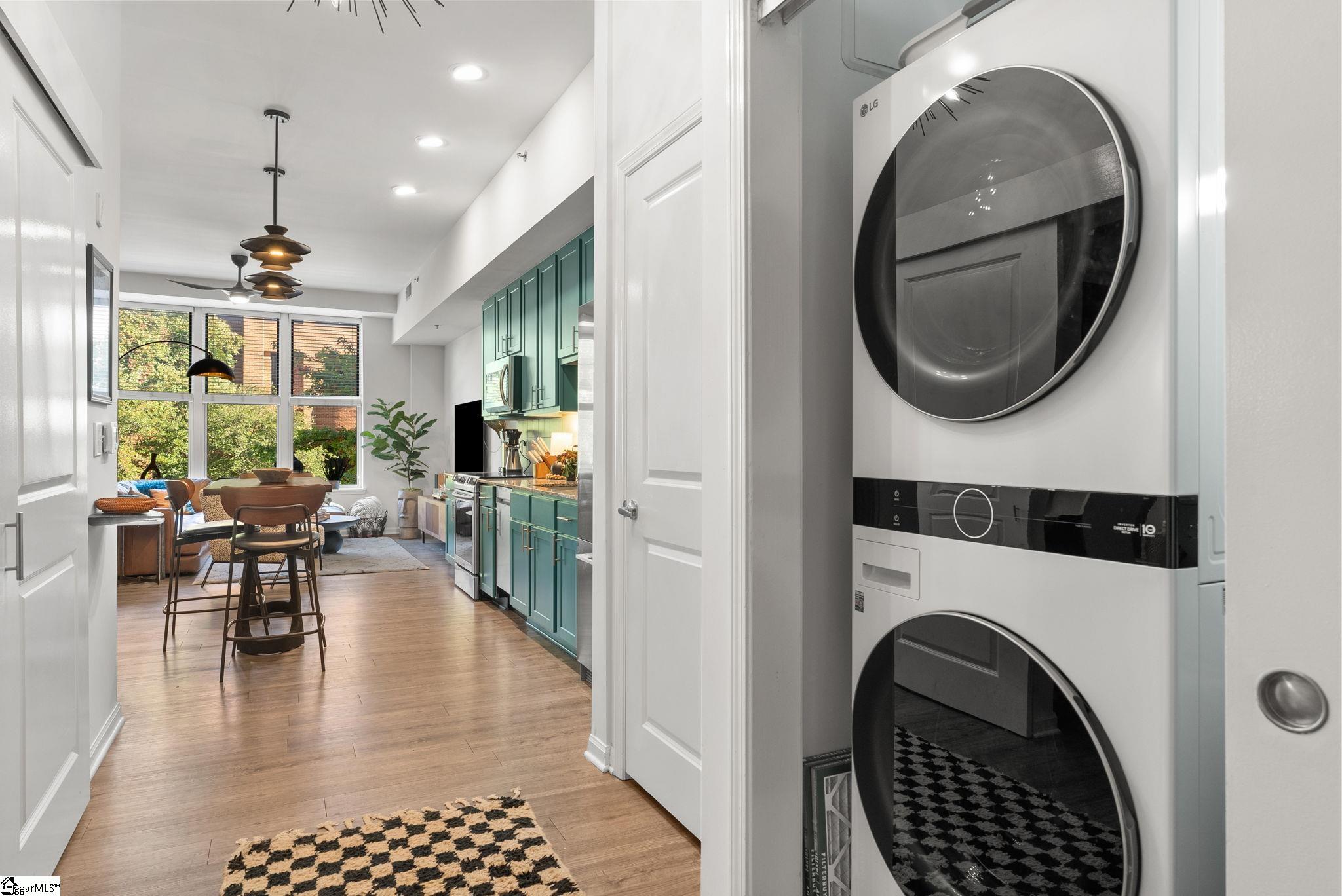 property viewer photo 24
