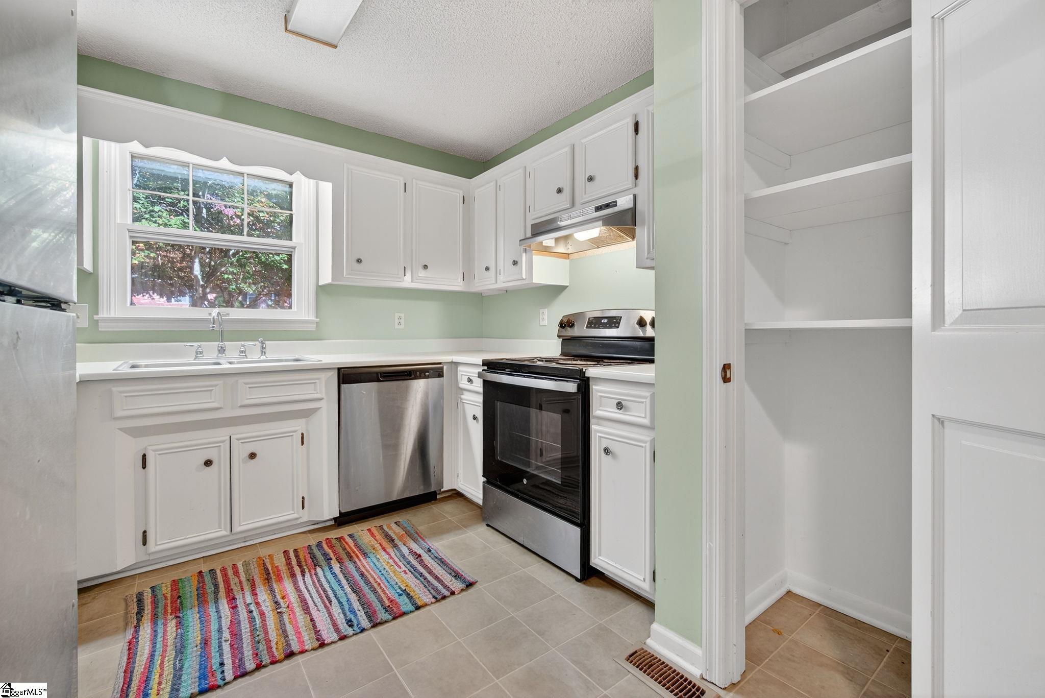 property viewer photo 11