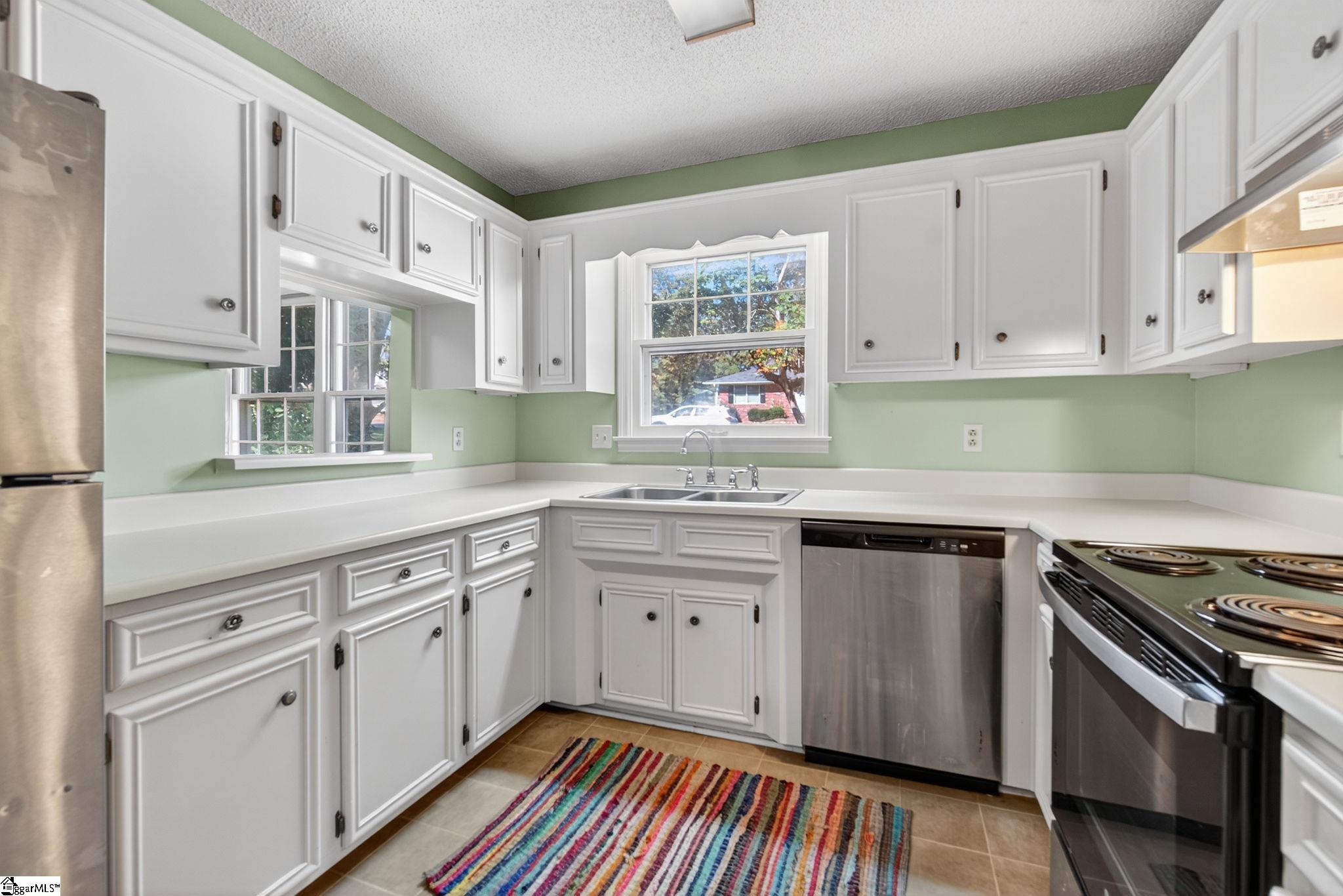 property viewer photo 12