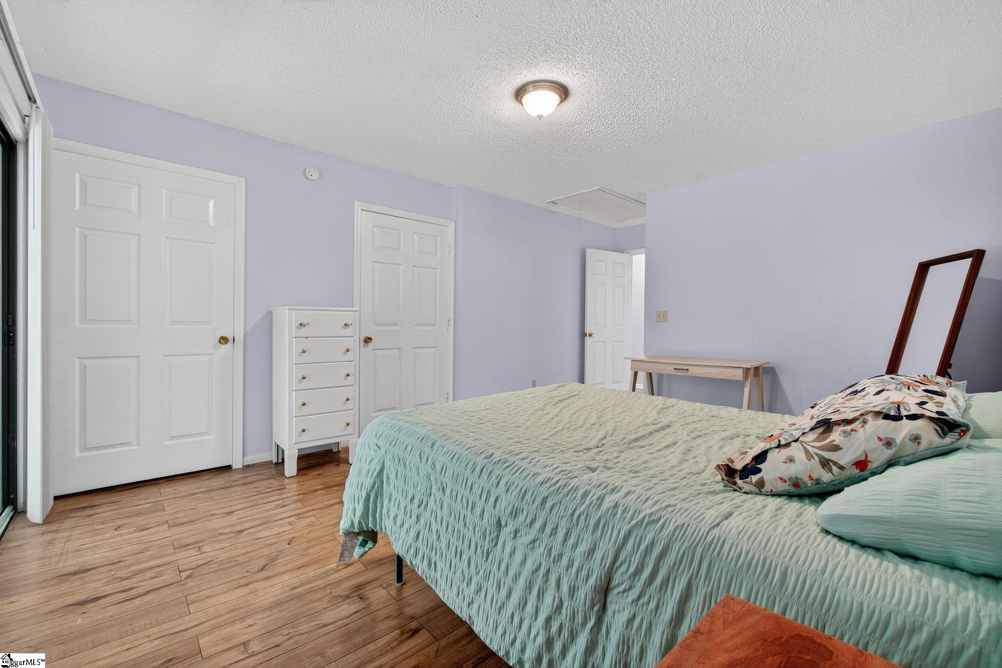 property viewer photo 21