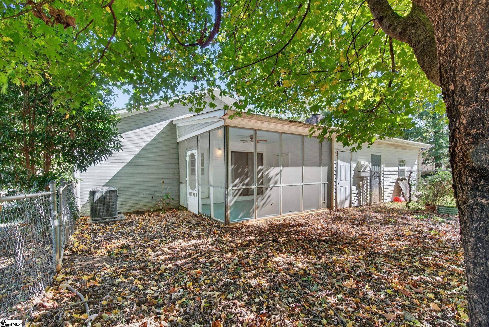 property viewer photo 30
