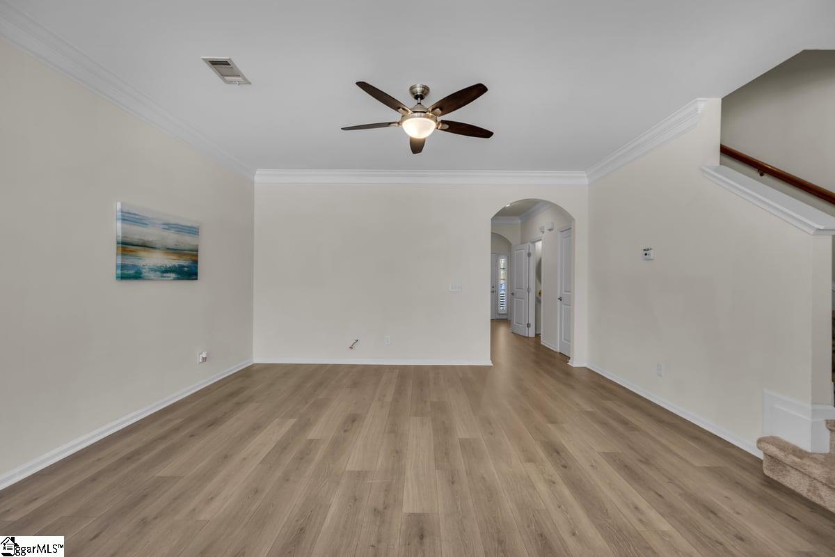 property viewer photo 7