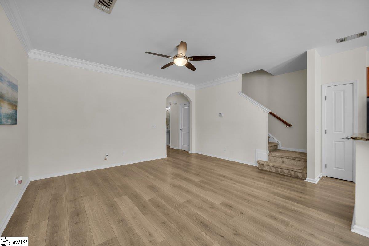 property viewer photo 8