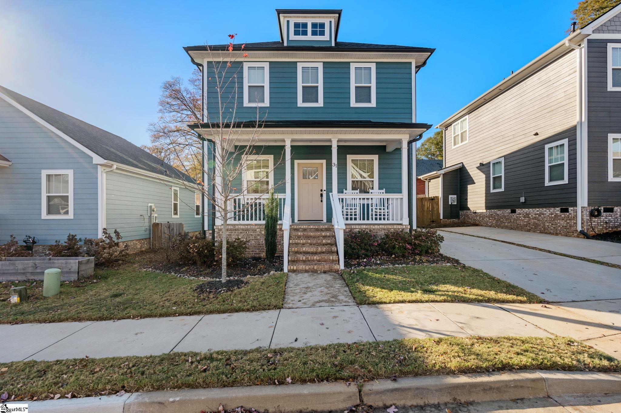 main property photo 0
