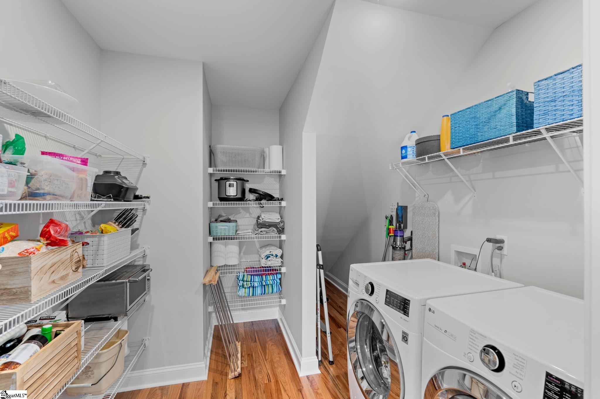 property viewer photo 11