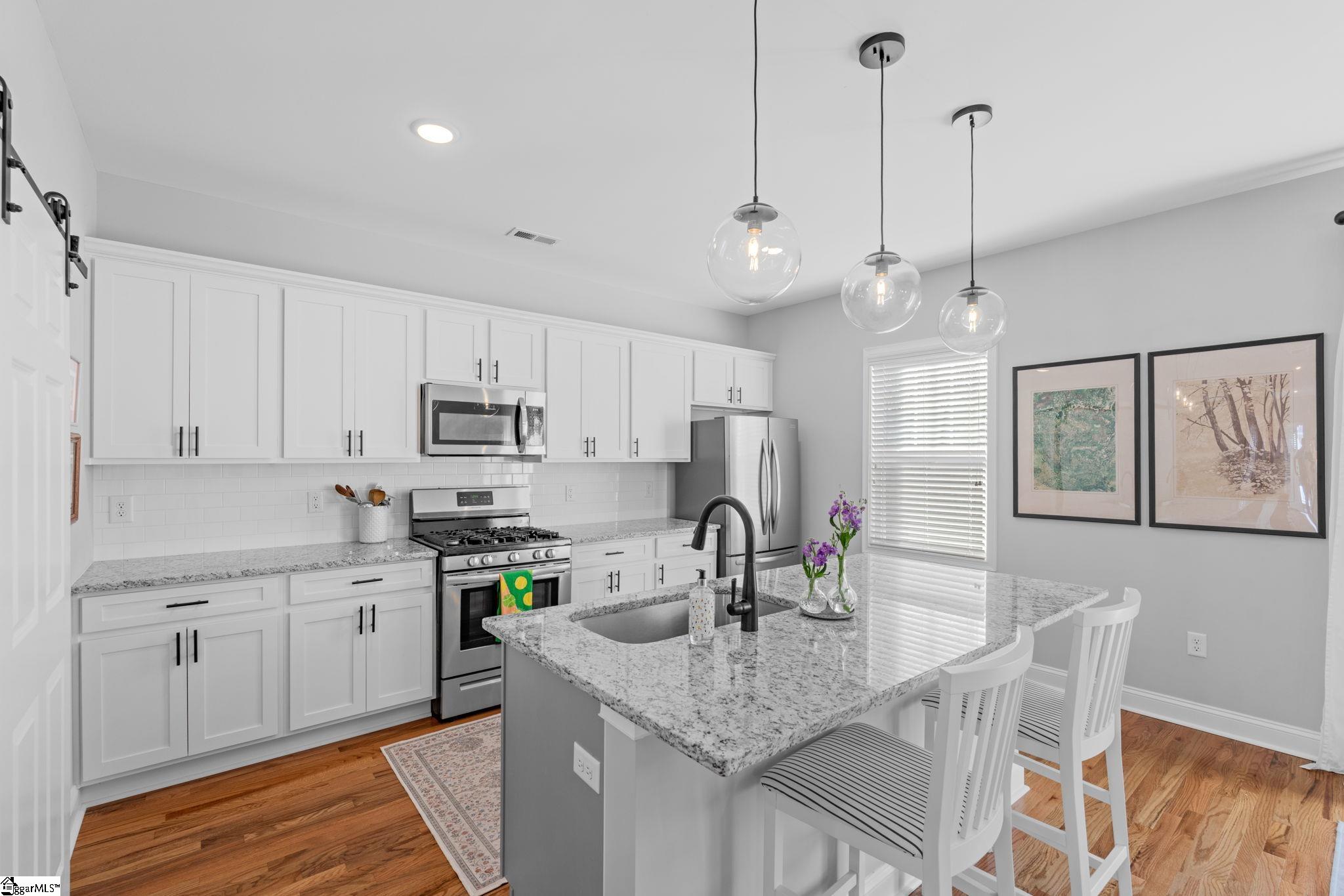 property viewer photo 5