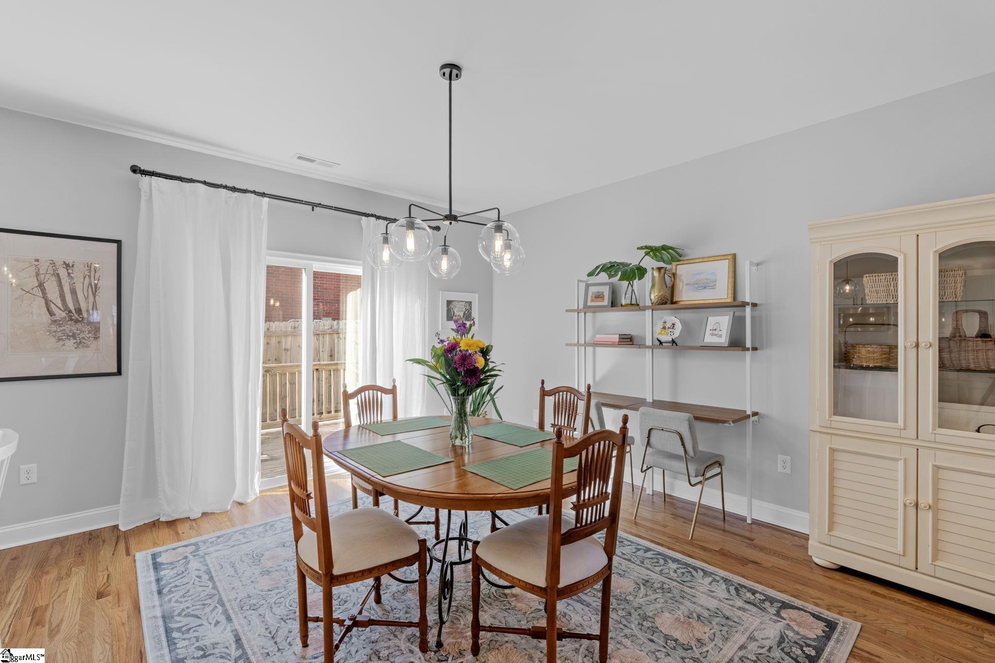 property viewer photo 8