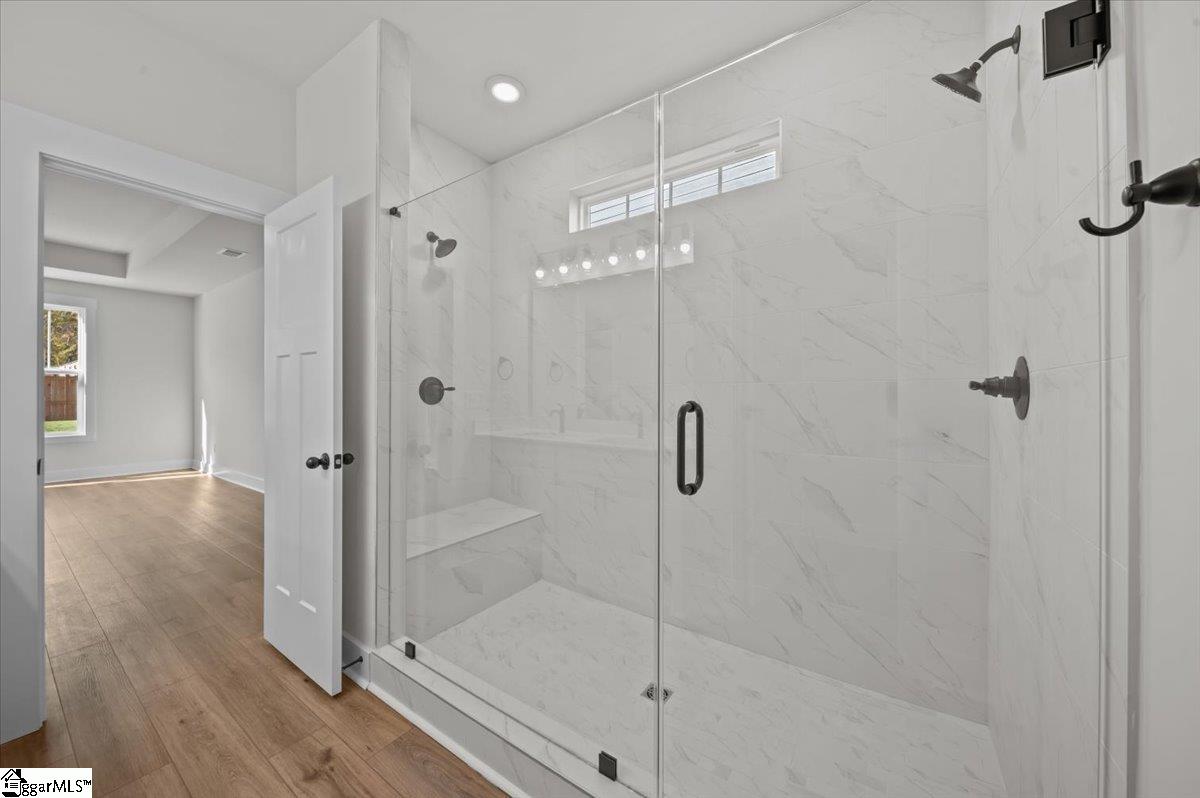 property viewer photo 17