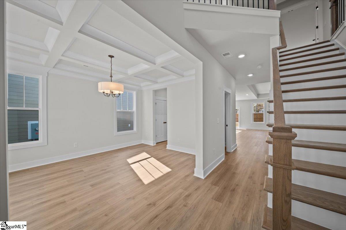 property viewer photo 2