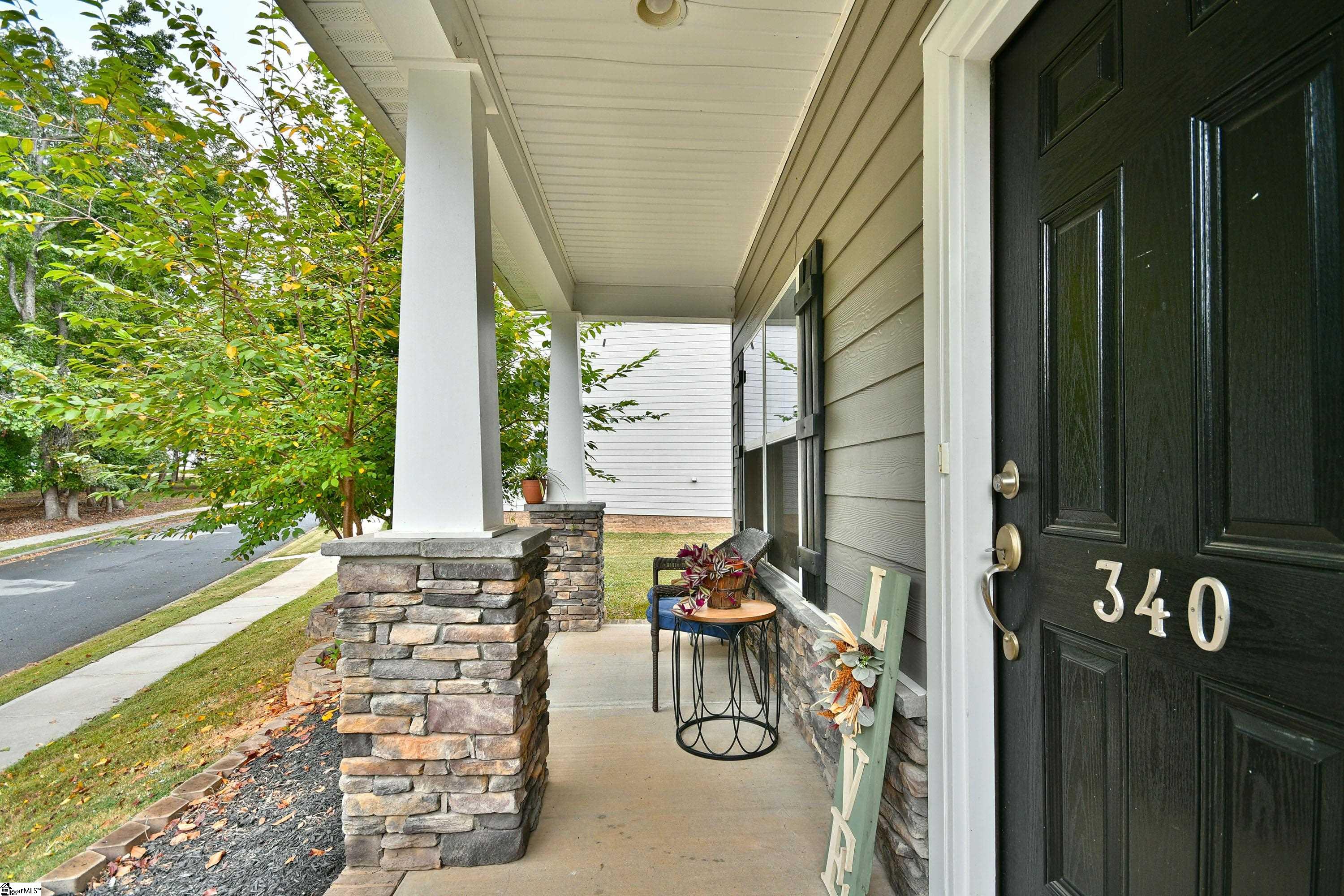 property viewer photo 1