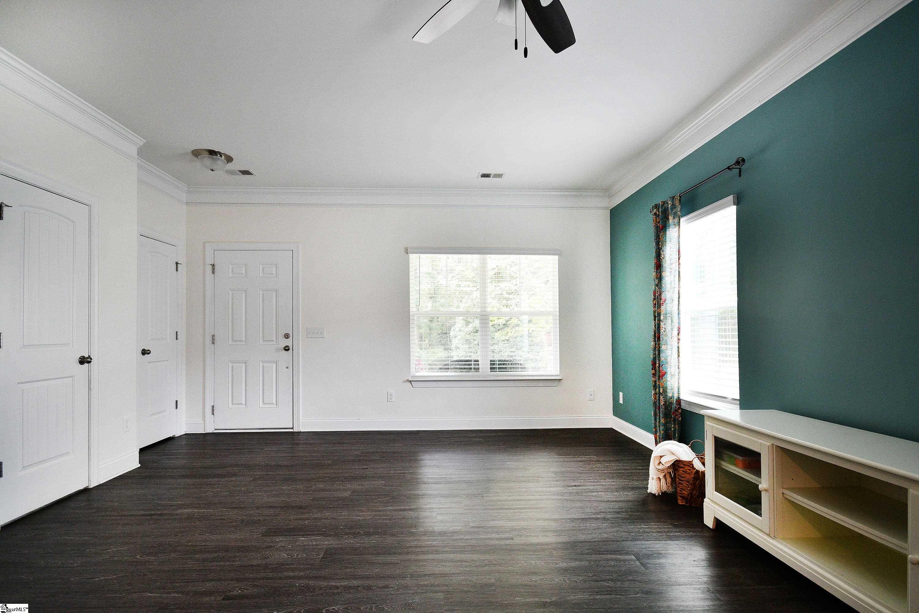 property viewer photo 14