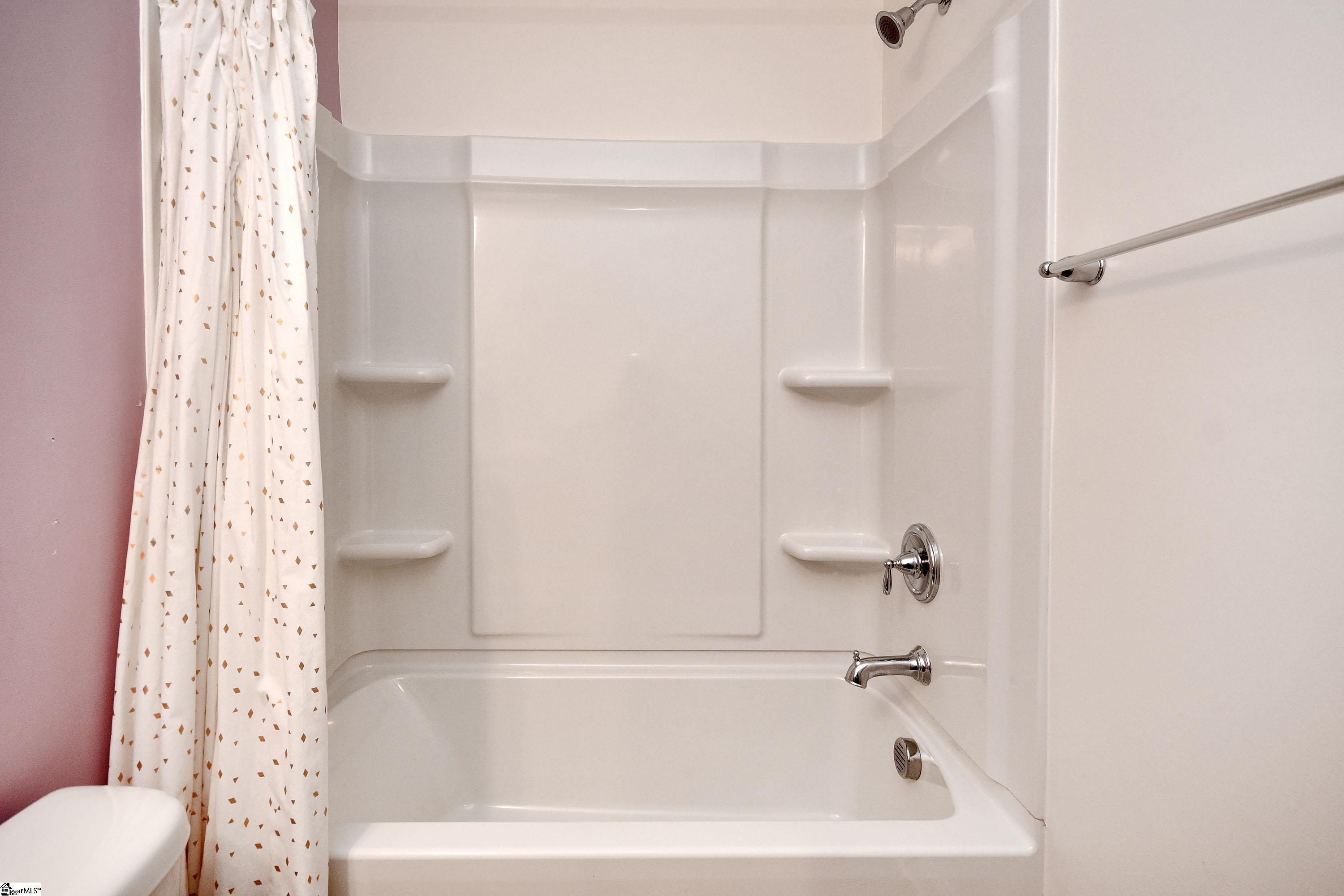 property viewer photo 23