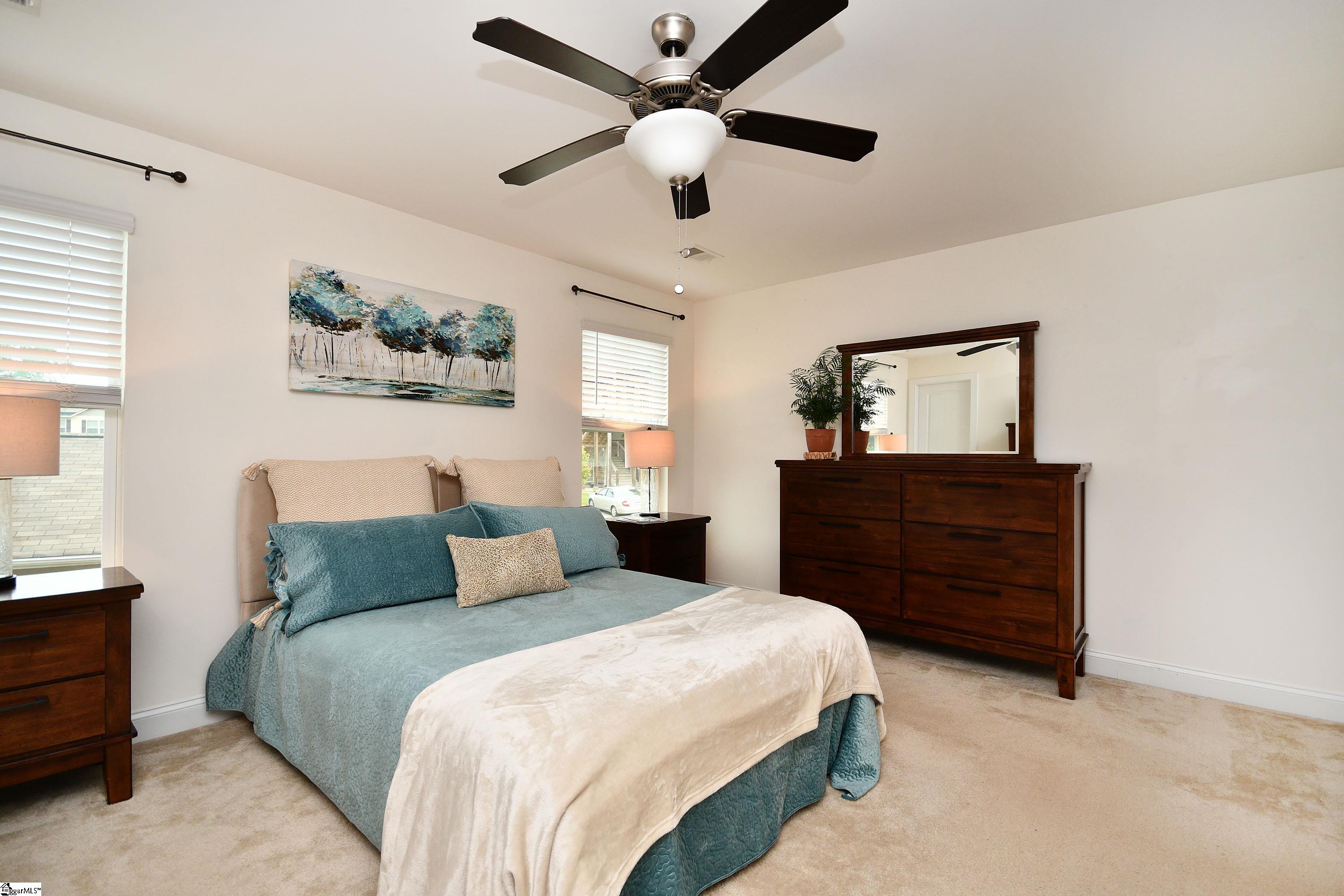 property viewer photo 8