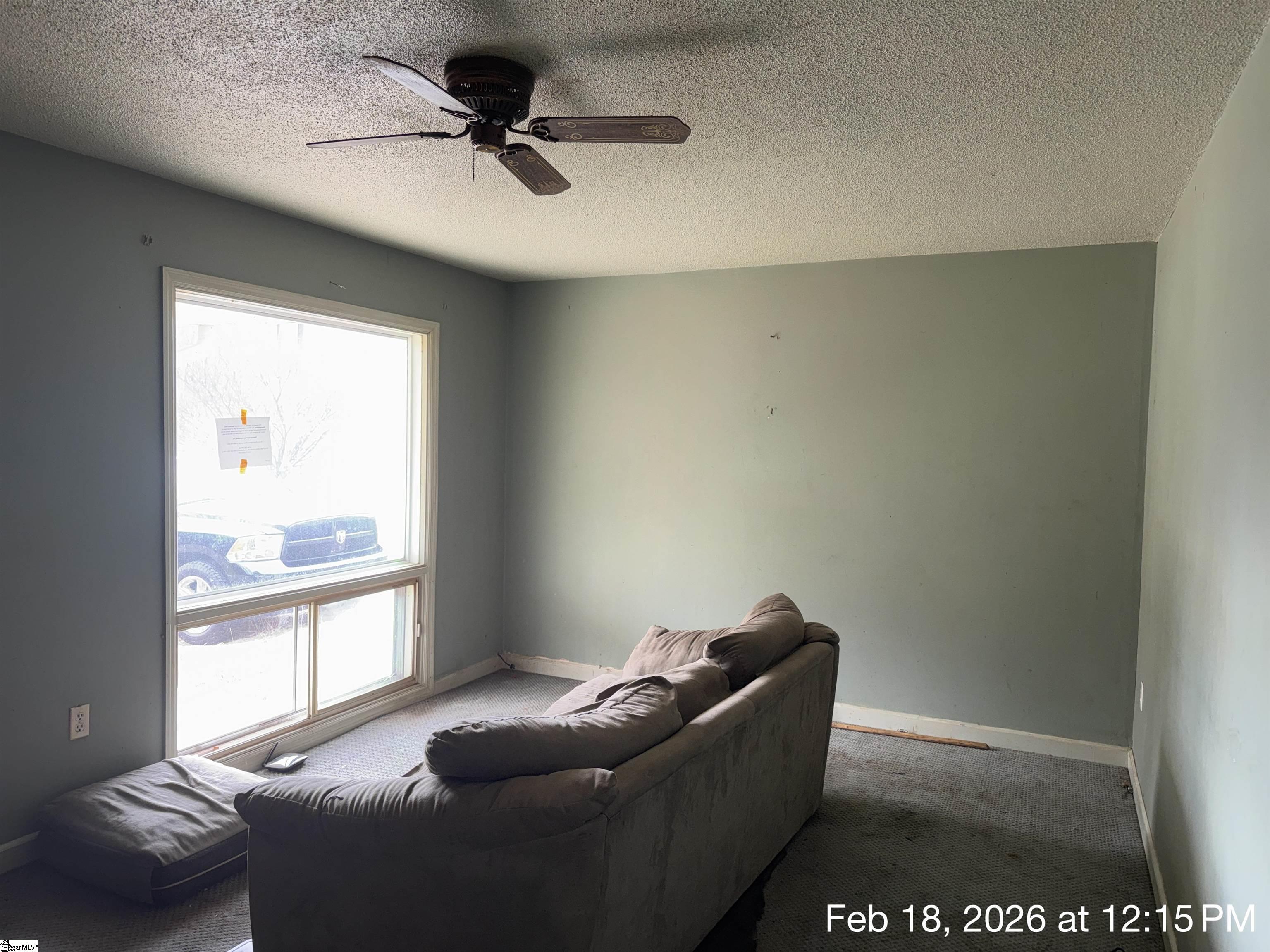property viewer photo 3