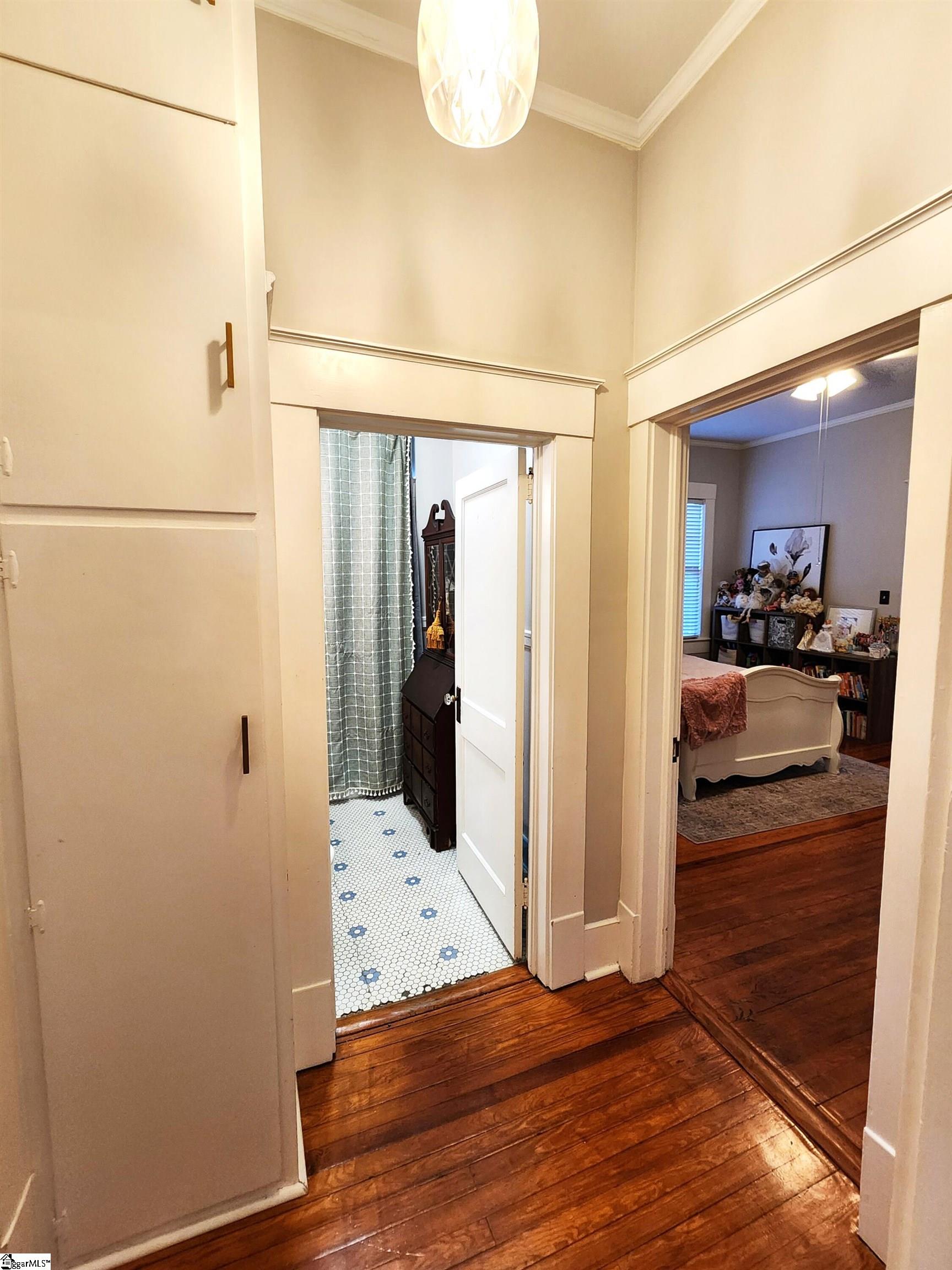 property viewer photo 12