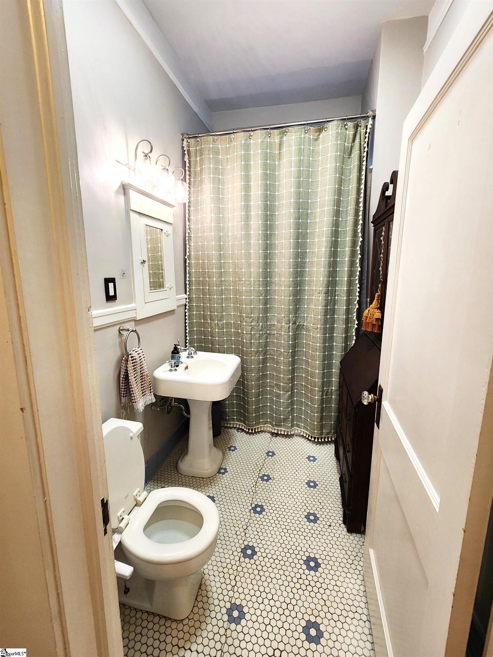 property viewer photo 13