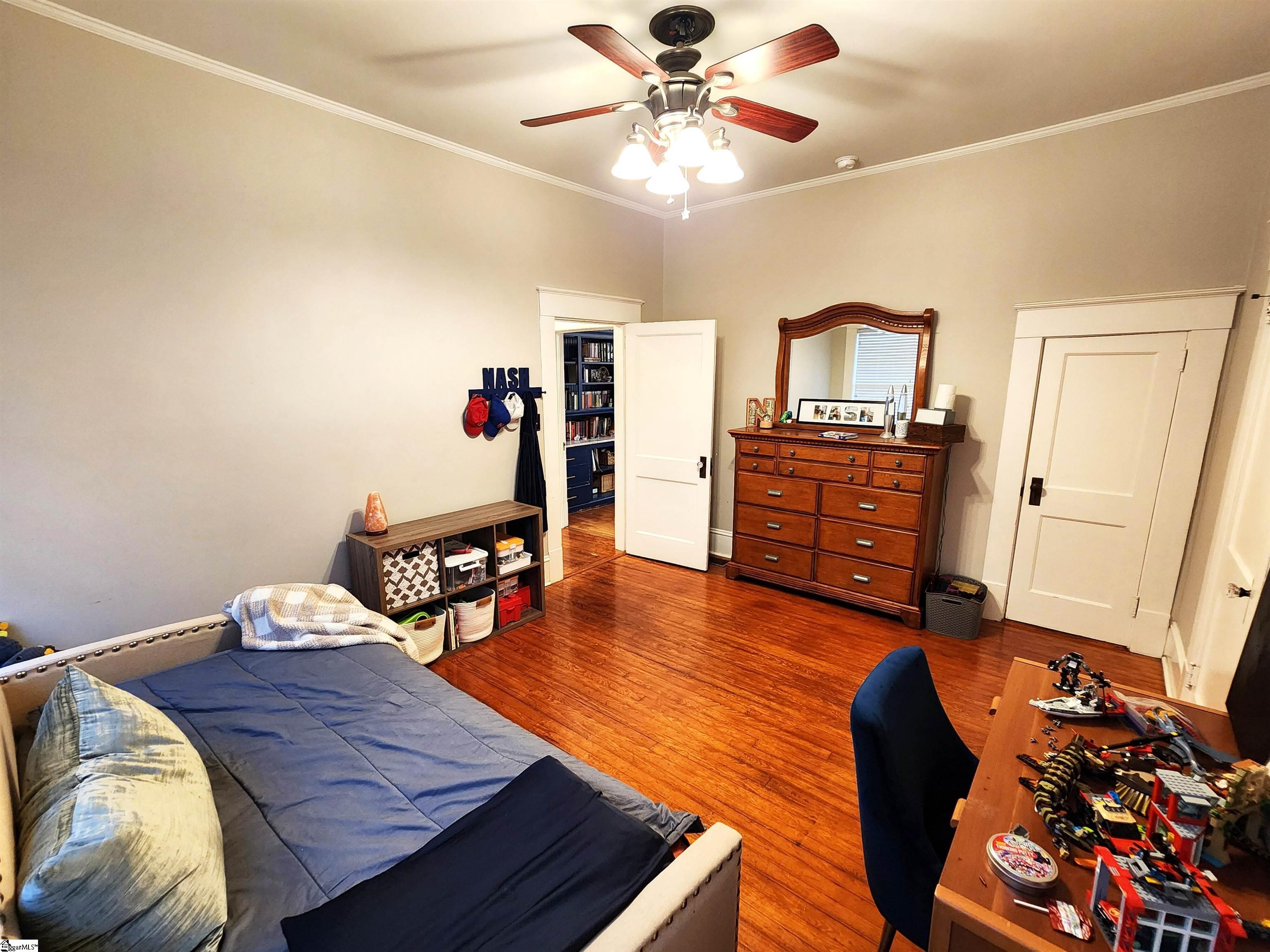 property viewer photo 17