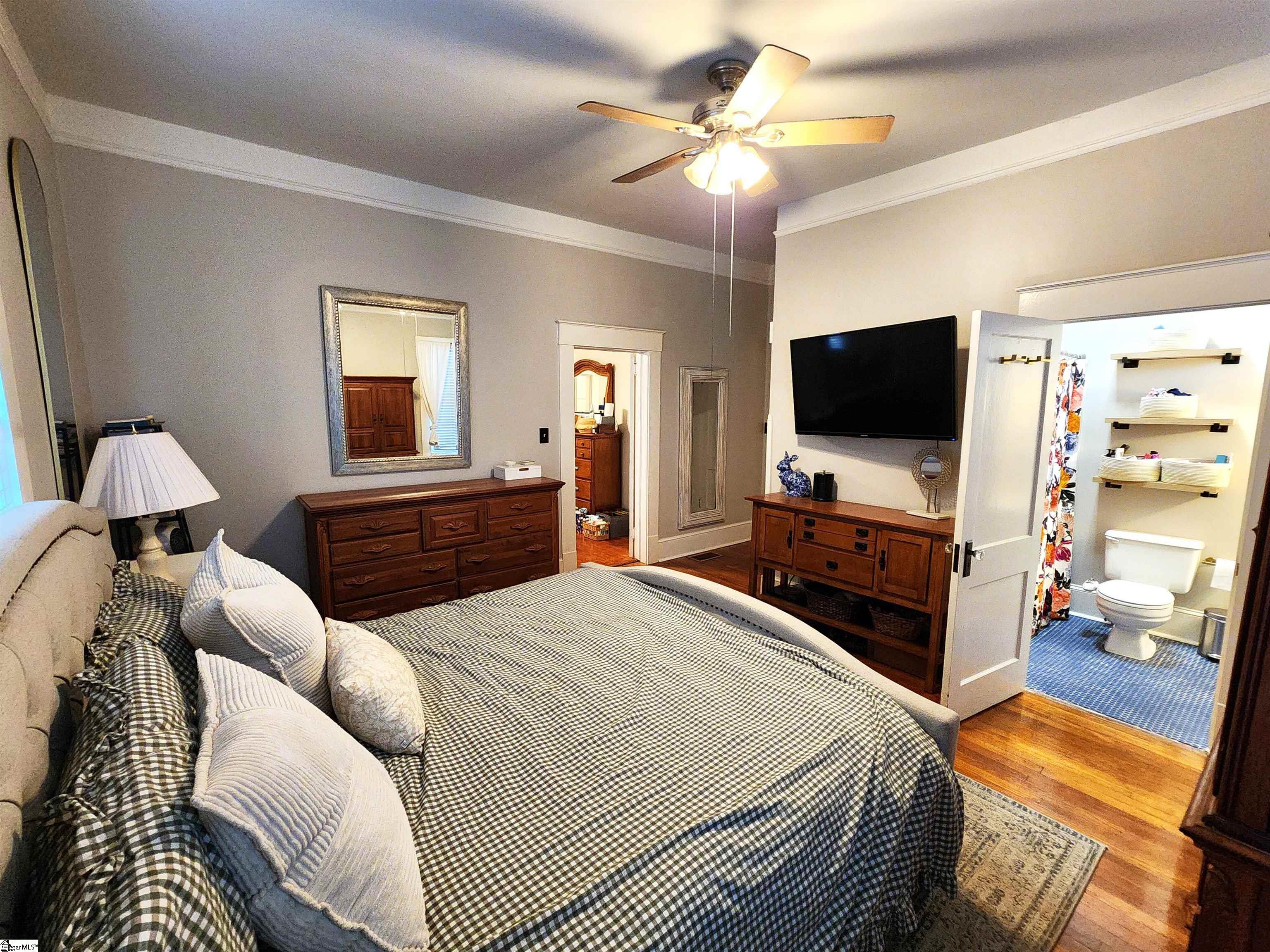 property viewer photo 19