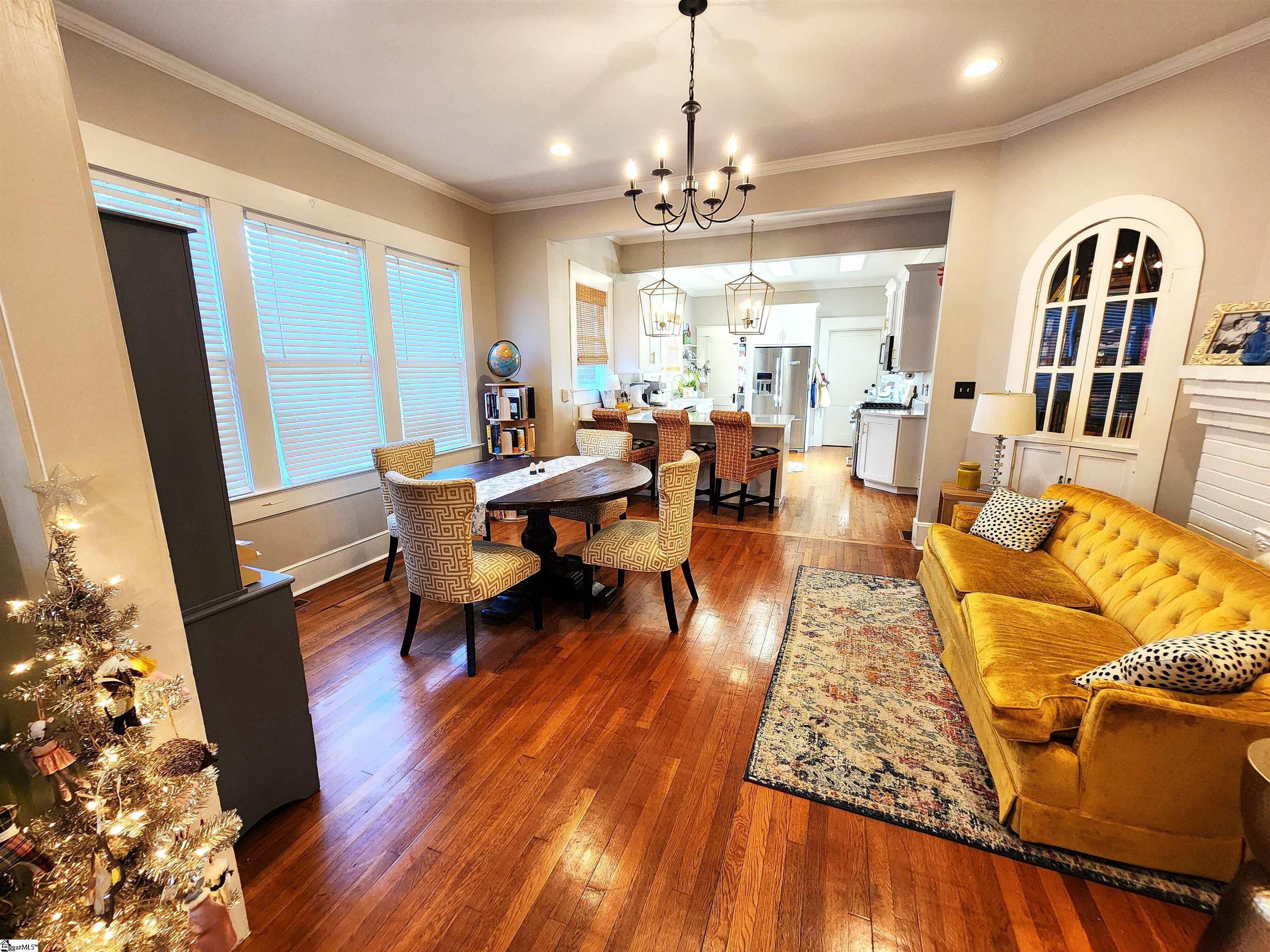property viewer photo 7