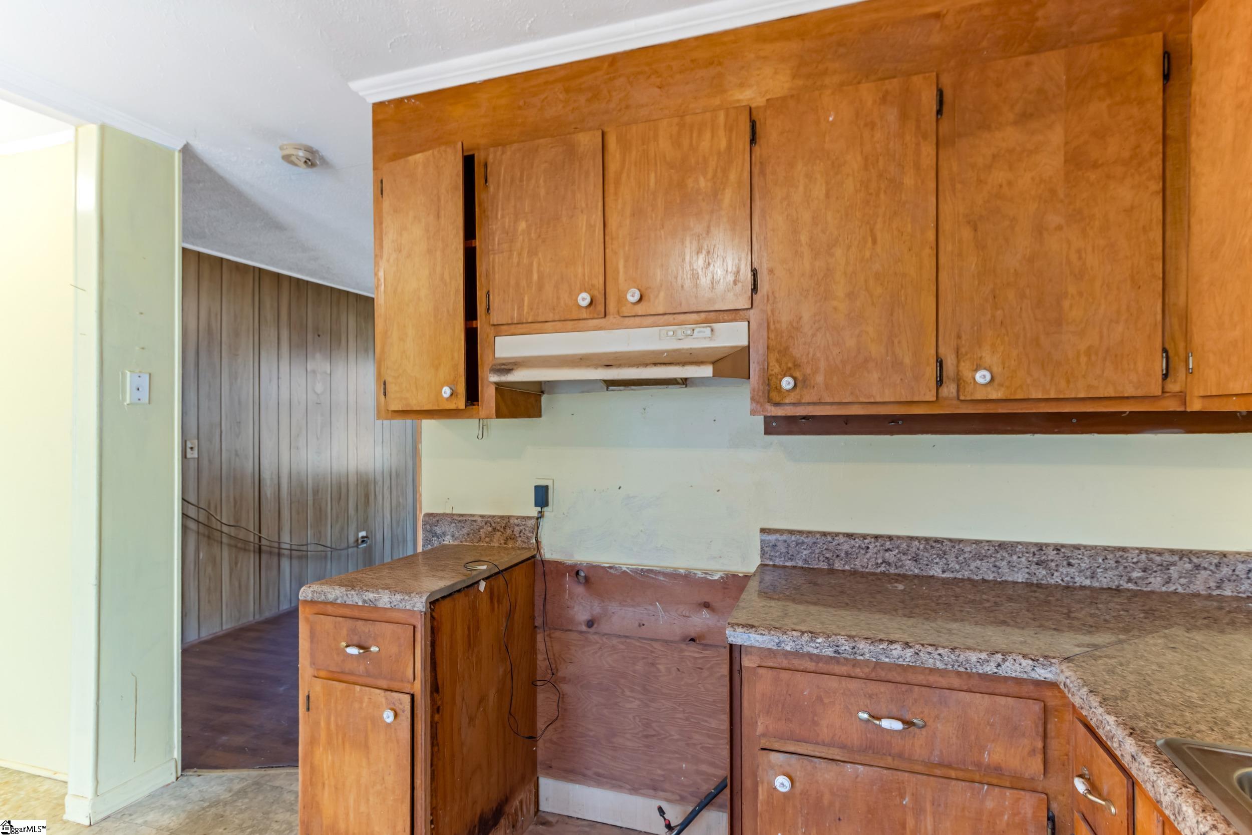 property viewer photo 7