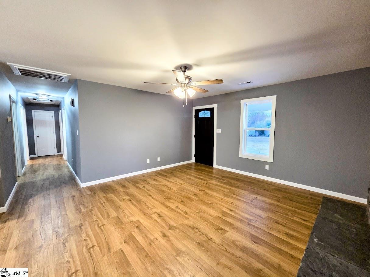 property viewer photo 10